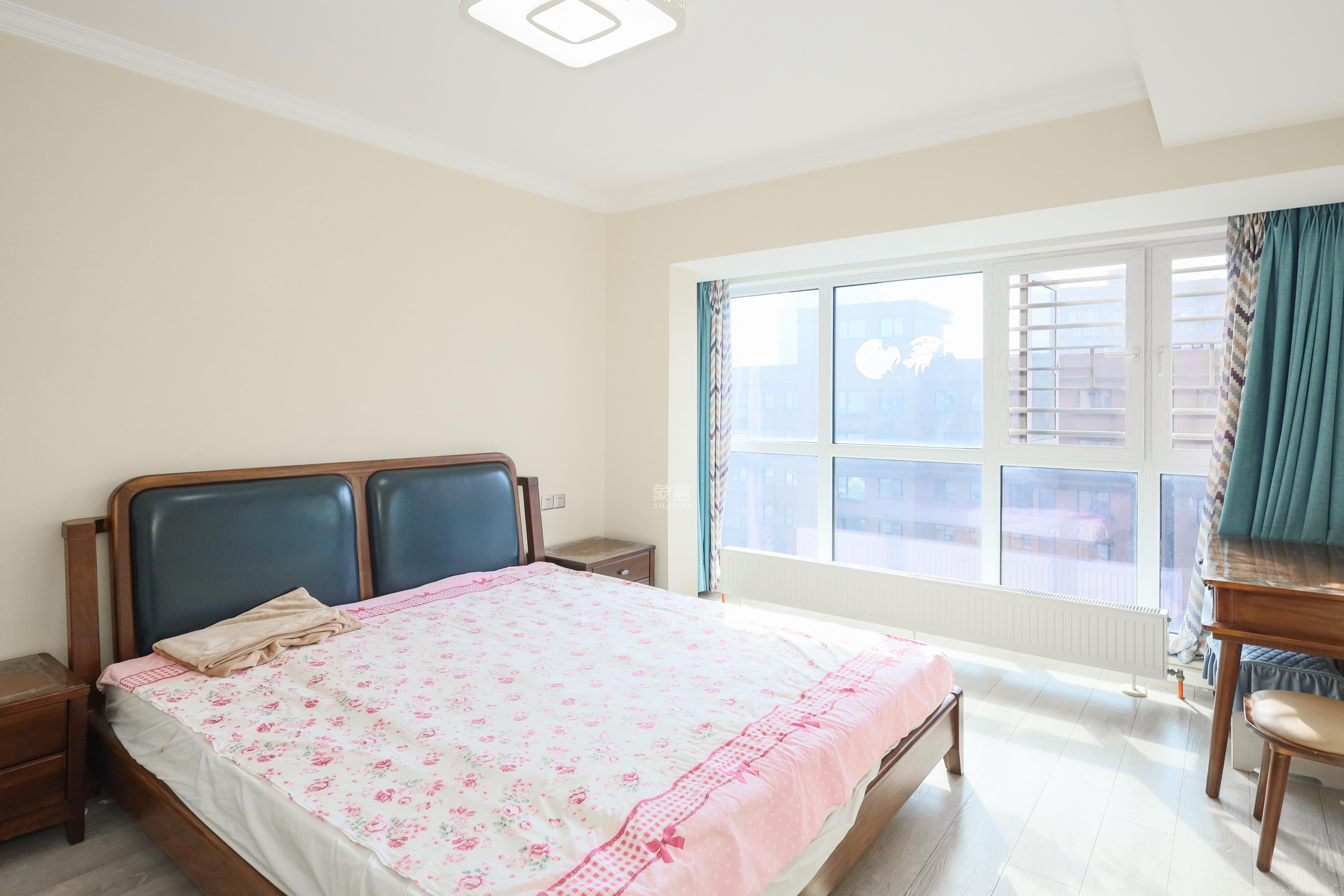 中冶中央公园 1室0厅0卫 90.0万 中冶中央公园 1室0厅0卫 90.0万卧室