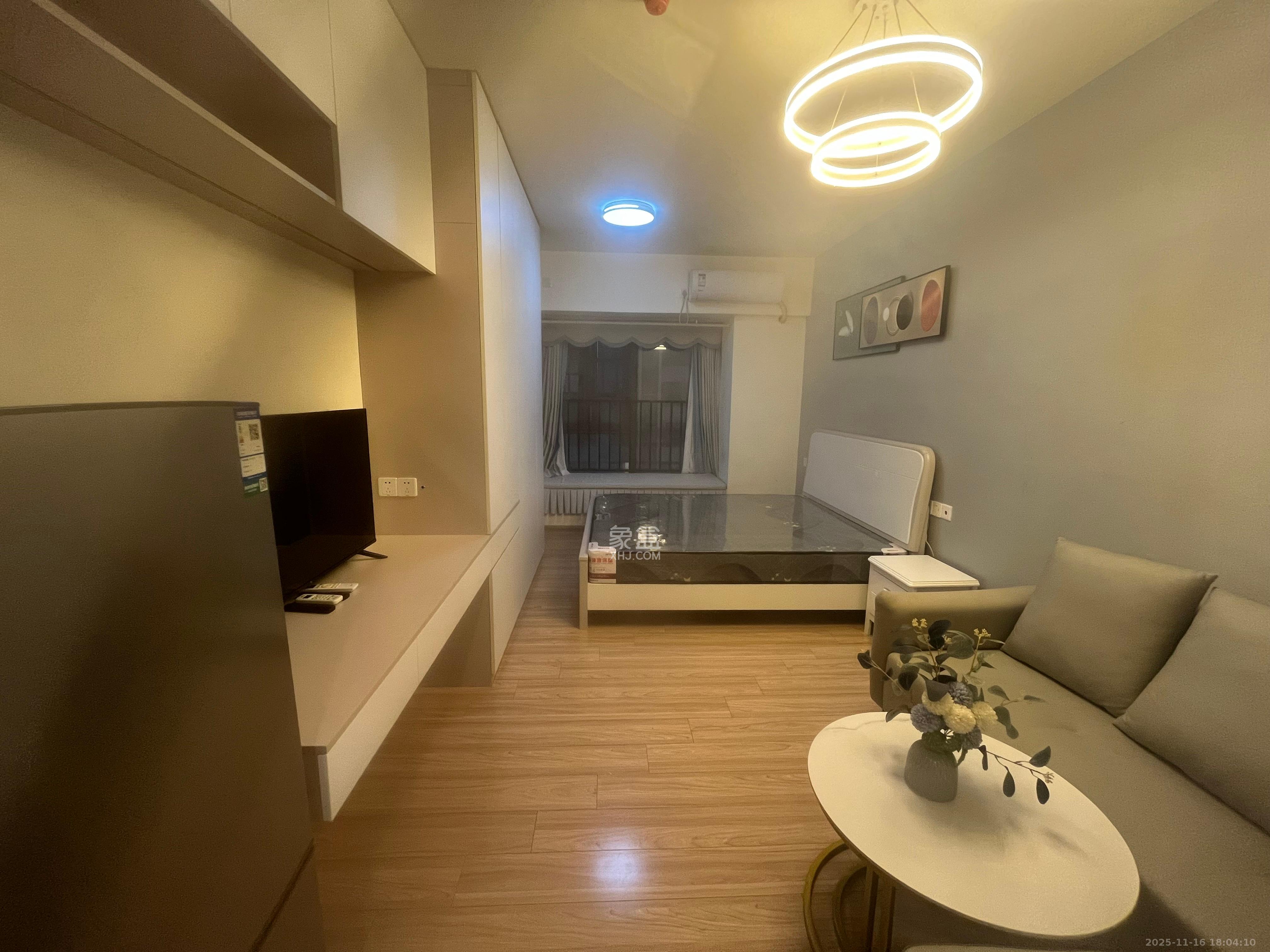 碧桂园印象  1室1厅1卫    1300.0元/月