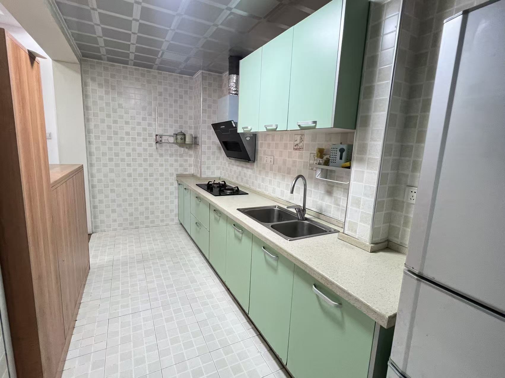 学府花园(文苑瑞景) 3室2厅2卫 1500.0元/月 学府花园(文苑瑞景) 3室2厅2卫 1500.0元/月室内图