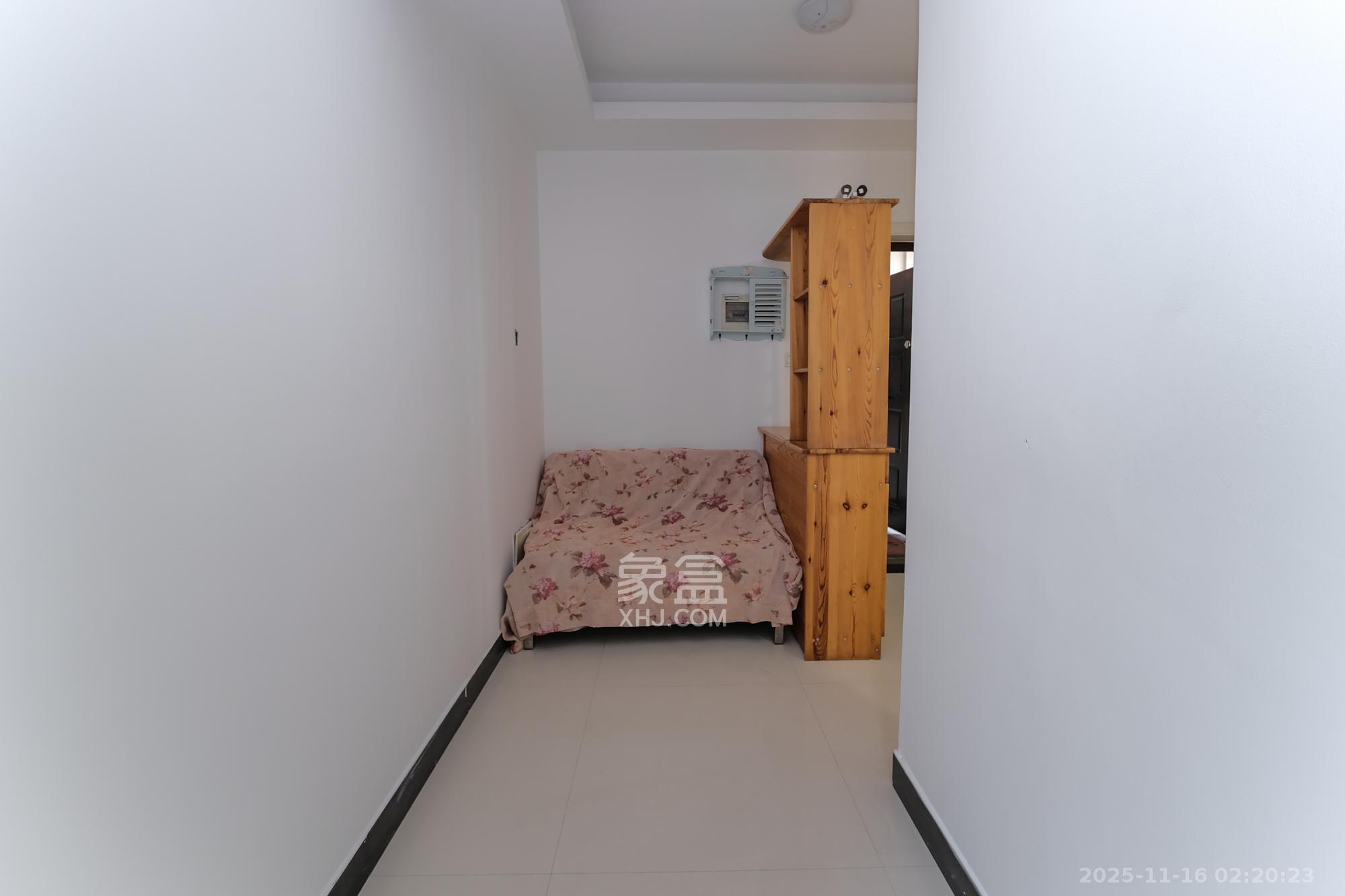 世景华庭  2室2厅1卫    42.8万其他