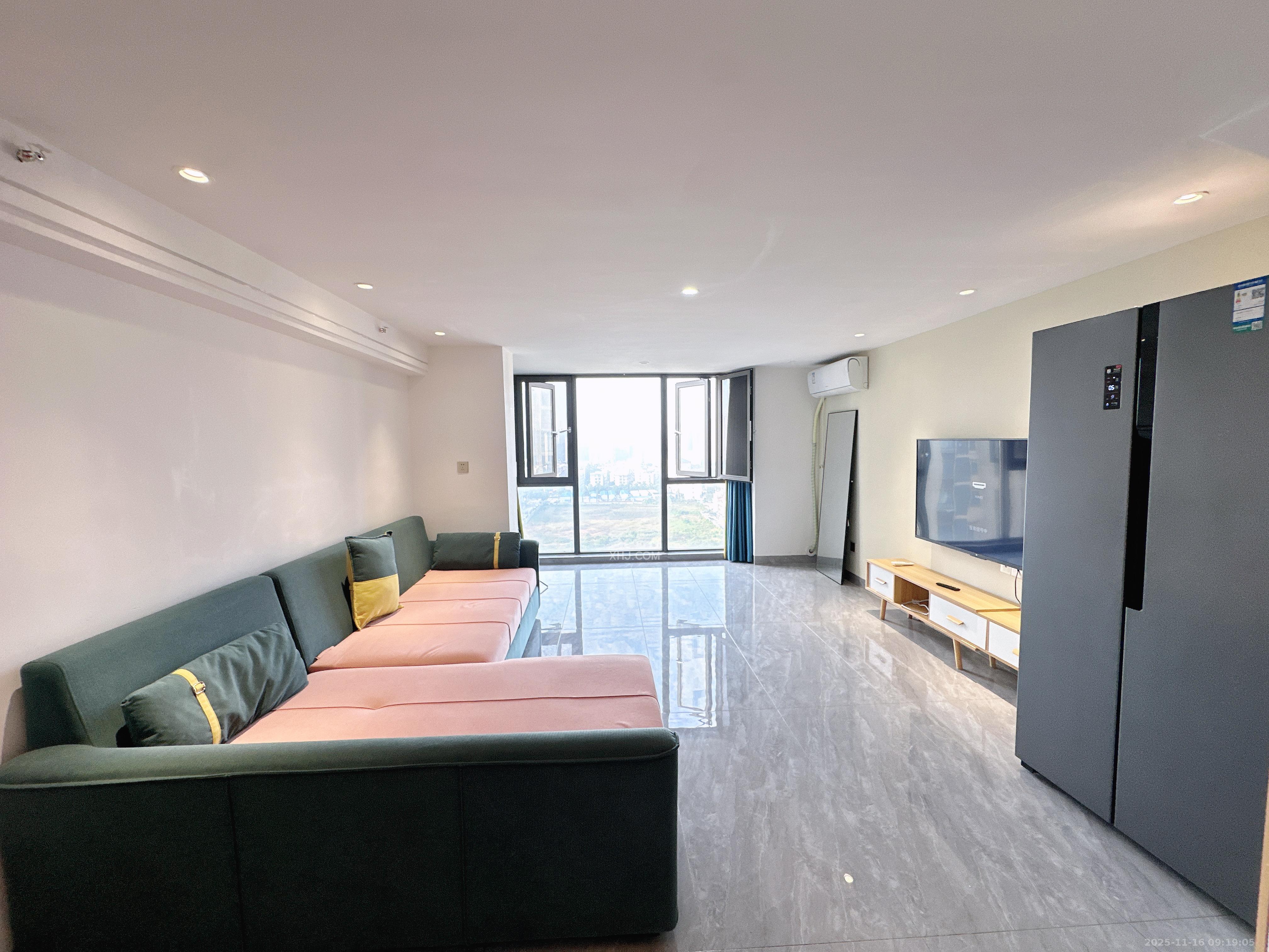 振业城三期 2室2厅1卫 2500.0元/月 振业城三期 2室2厅1卫 2500.0元/月室内图