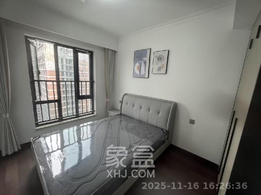 绿地长沙城际空间站（绿地新里佳苑）  3室2厅2卫    3300.0元/月室内图