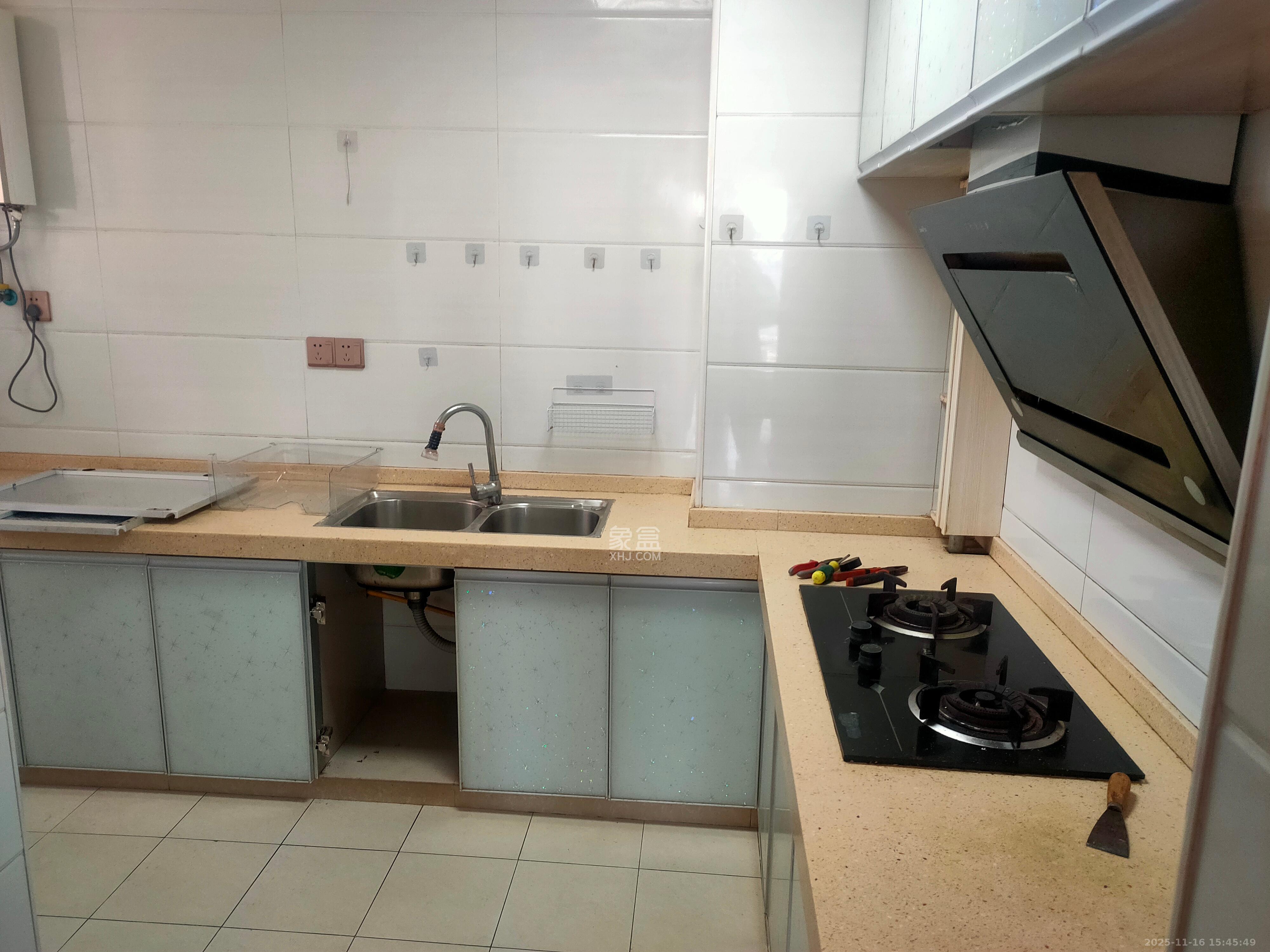 嘉顺苑  2室1厅1卫    1900.0元/月室内图