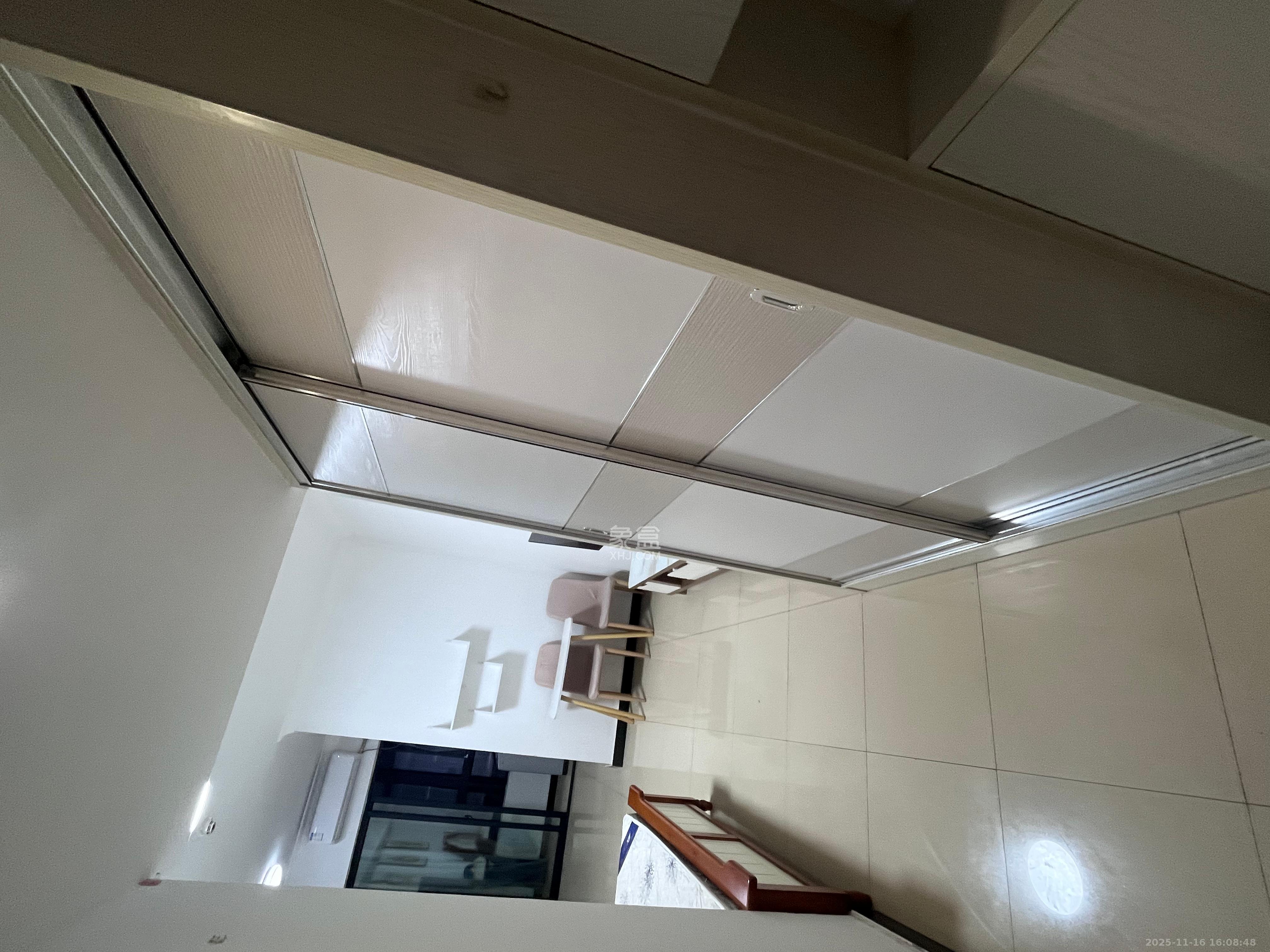 圭塘三小区  1室1厅1卫    1600.0元/月室内图