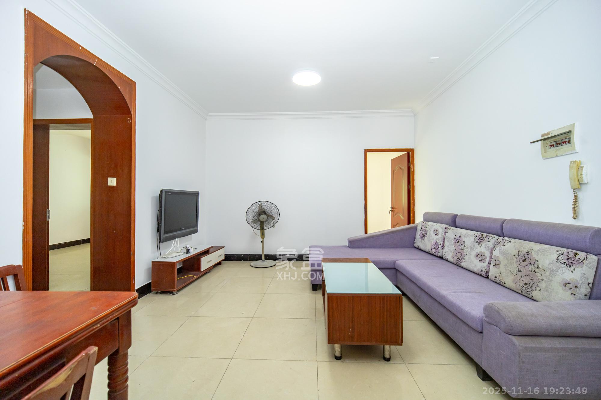 茶叶大市场“山水茗园”  2室2厅1卫    29.68万