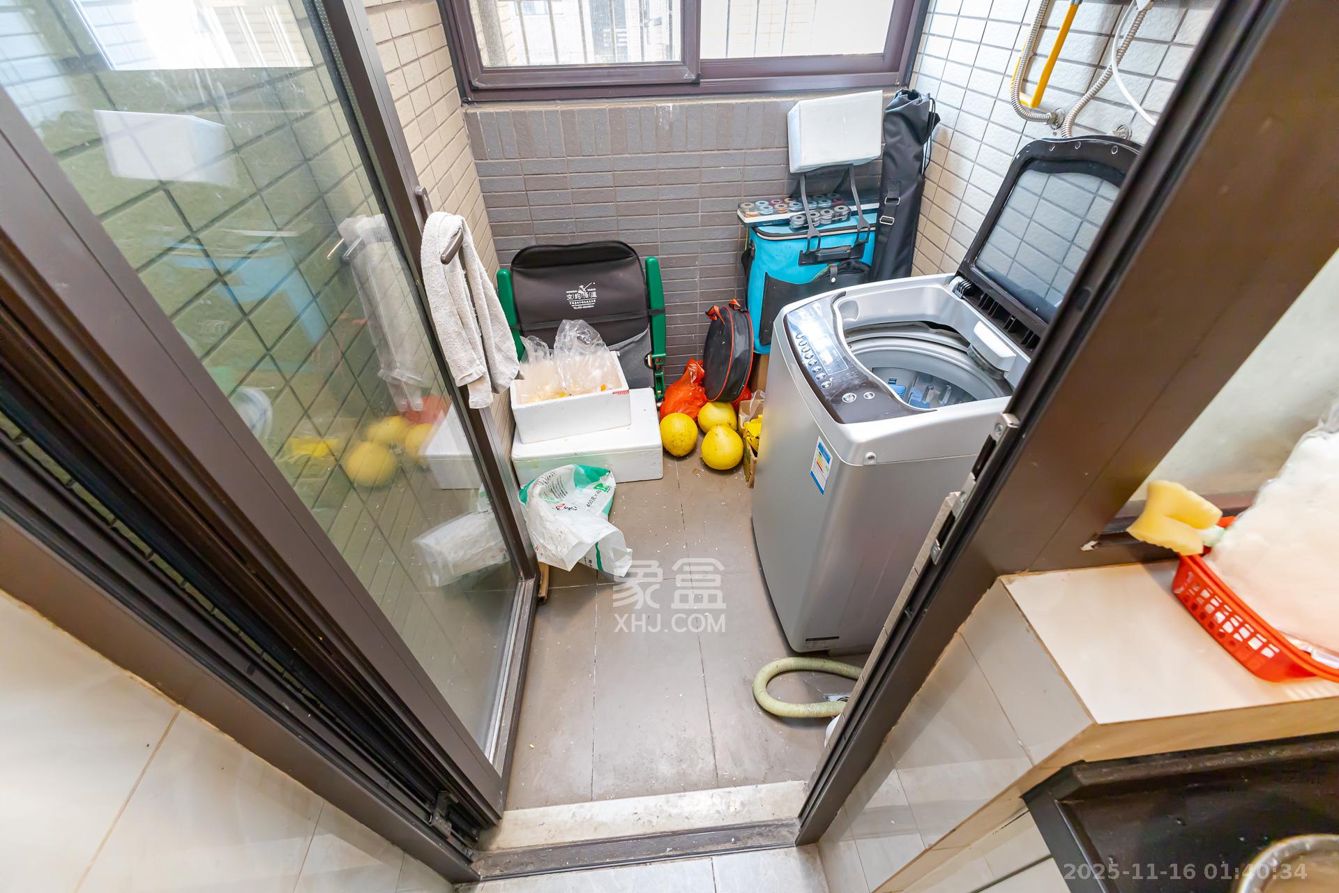 时代倾城四期  2室1厅1卫    68.0万阳台