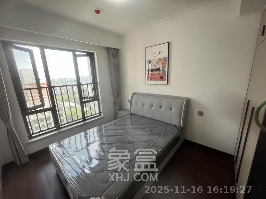 绿地长沙城际空间站（绿地新里佳苑）  4室2厅2卫    3600.0元/月室内图