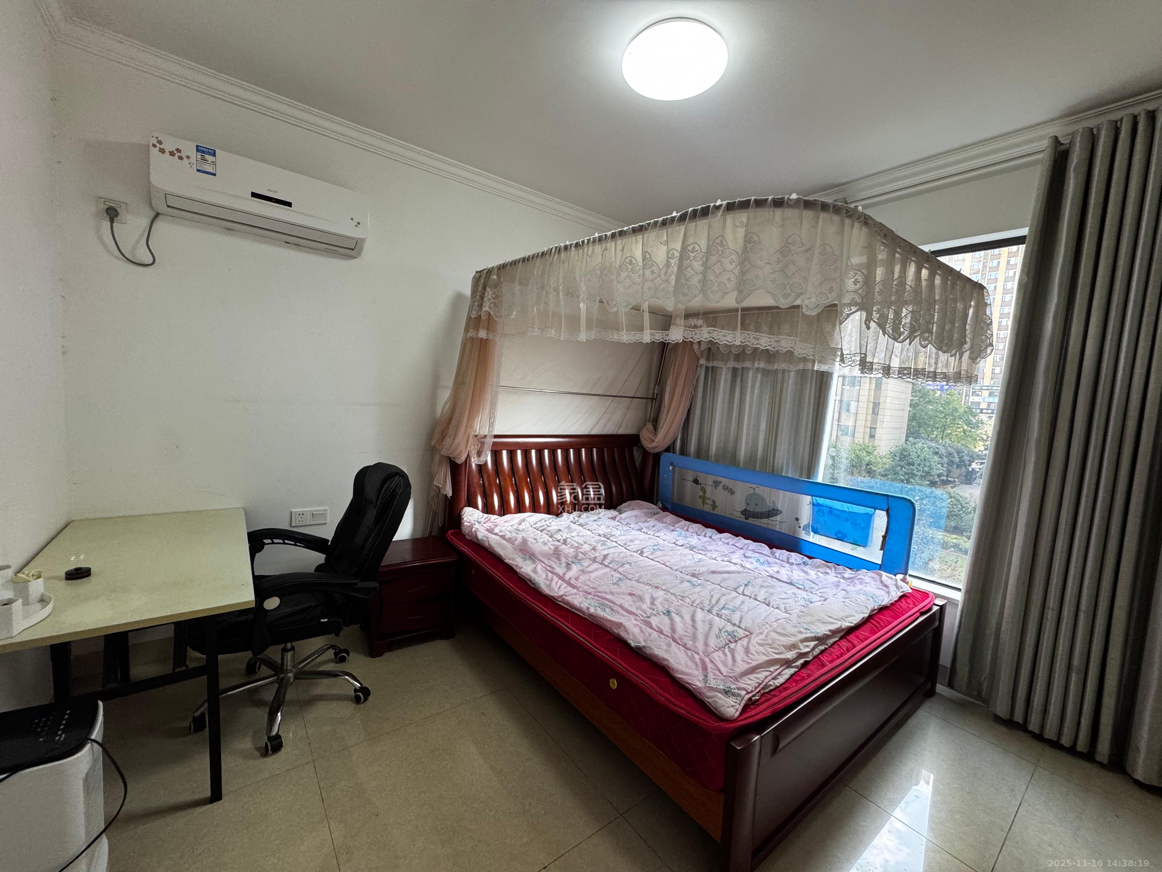 雨花公馆(紫苔名苑)  3室2厅1卫    2700.0元/月室内图