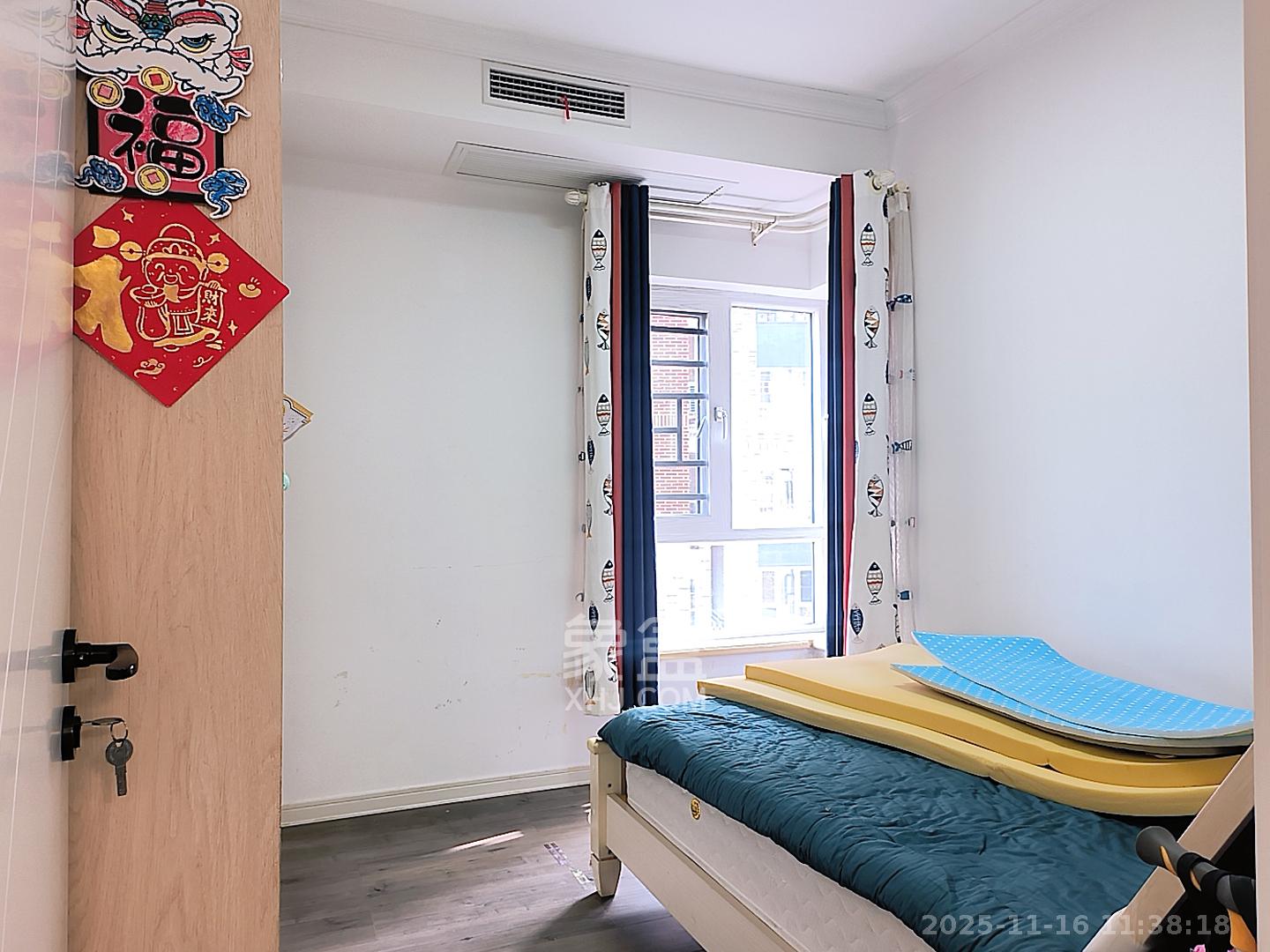 哈佛小镇（五矿哈佛小镇）  4室2厅2卫    2200.0元/月室内图