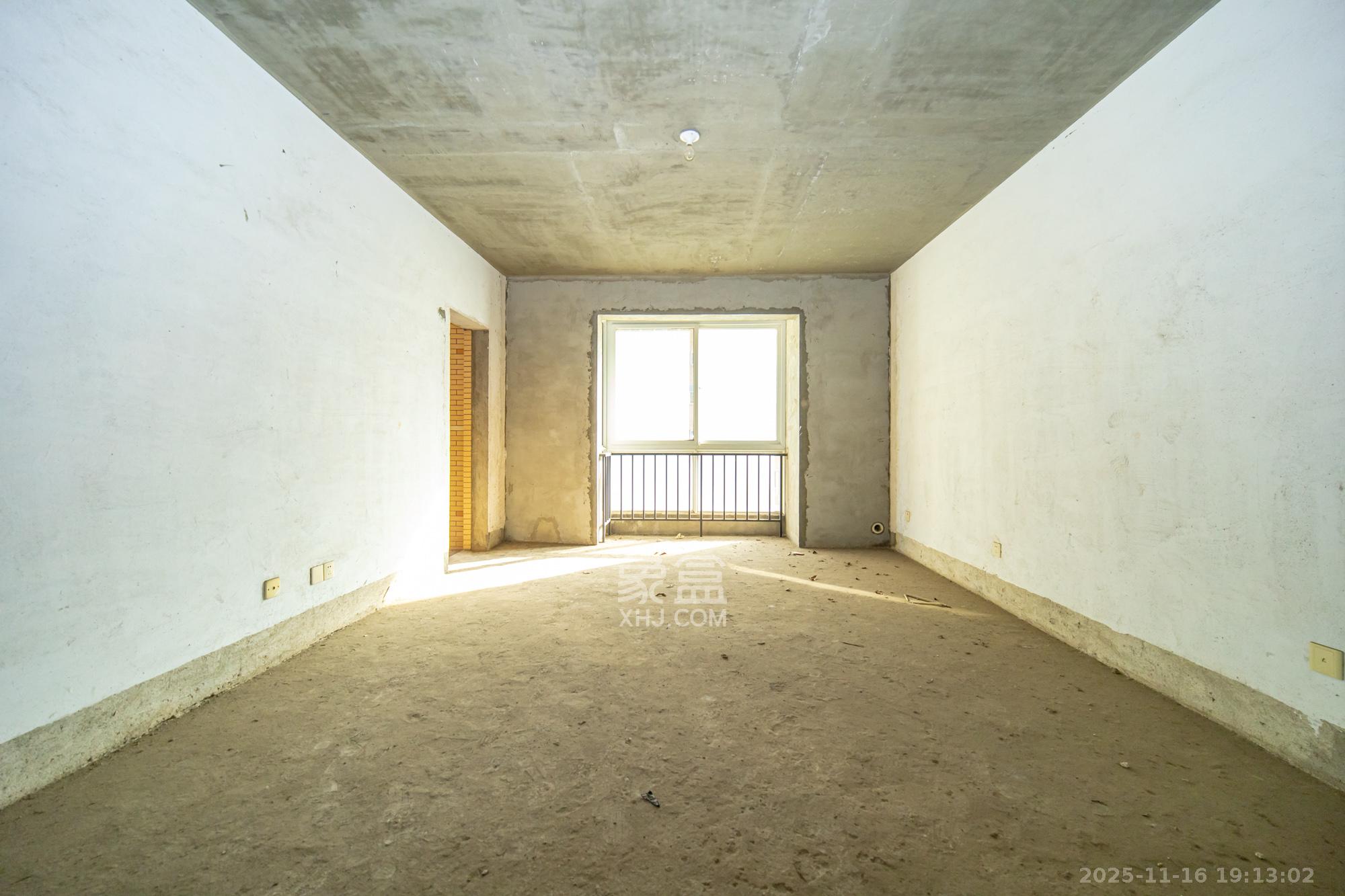 筑梦园  3室2厅2卫    90.0万