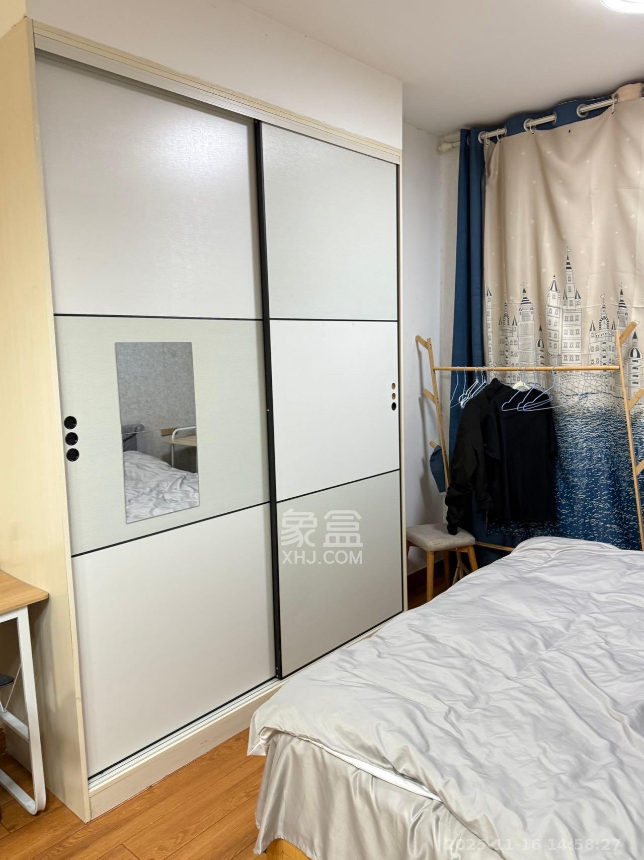 东怡外国（南湖一号)  1室1厅1卫    1700.0元/月室内图