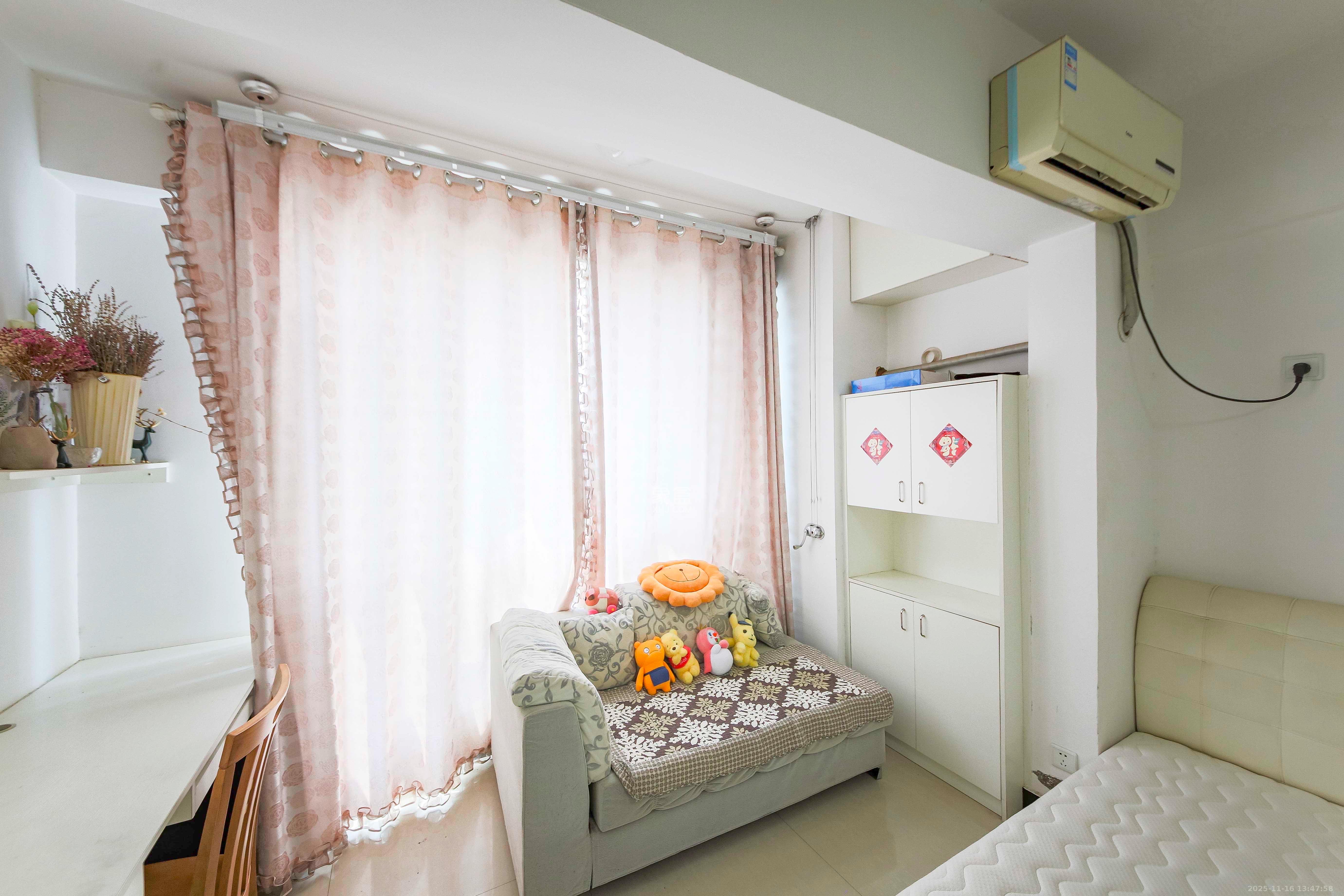 长城华都  1室1厅1卫    1500.0元/月室内图