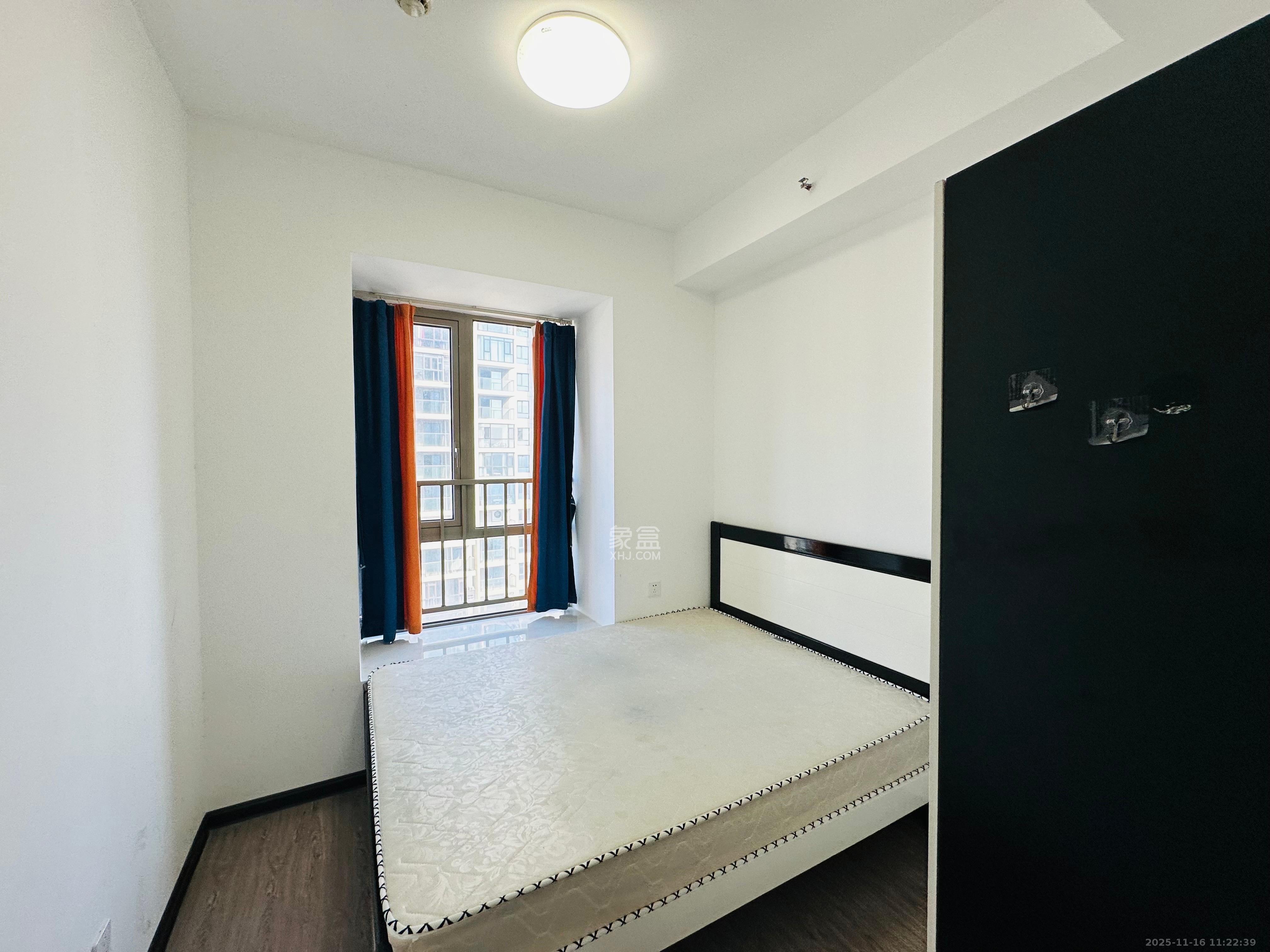 梅溪湖金茂湾  4室1厅2卫    3500.0元/月室内图