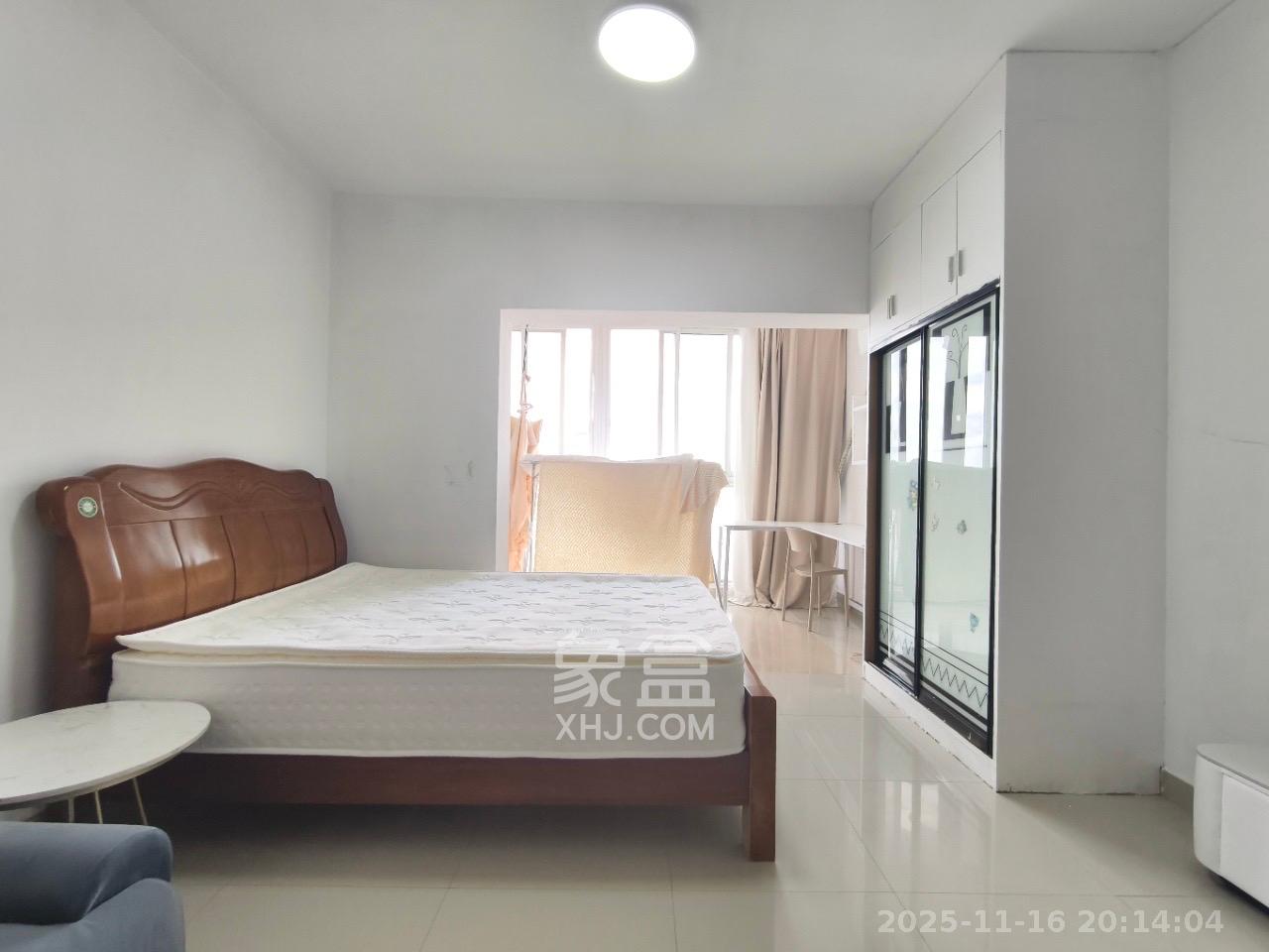 2076至高点  1室1厅1卫    1500.0元/月室内图