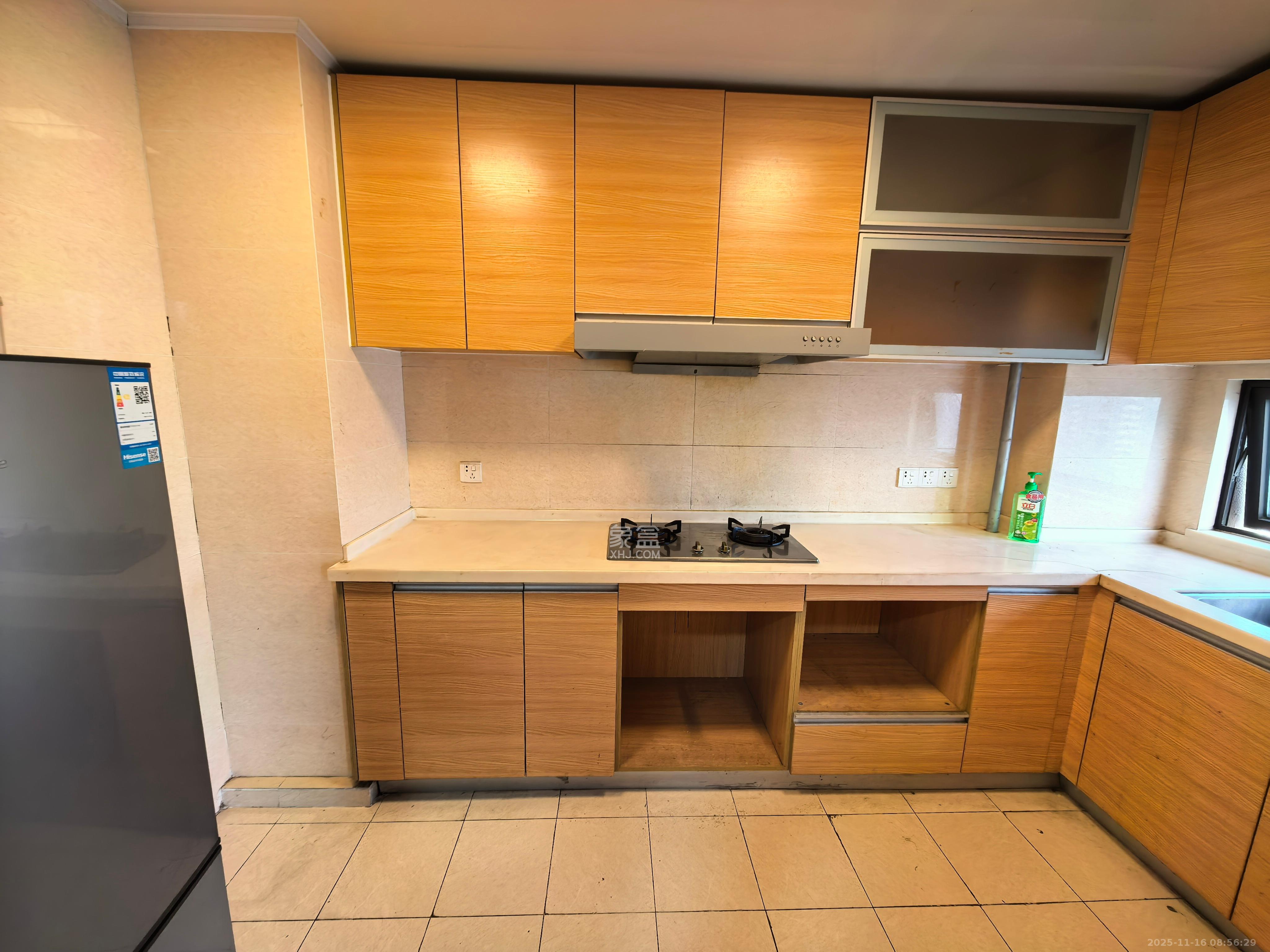 旭辉国际广场（永升商业广场）  4室2厅2卫    3500.0元/月室内图