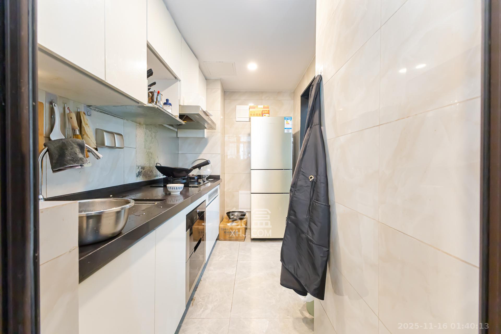 时代倾城四期 2室1厅1卫 68.0万 时代倾城四期 2室1厅1卫 68.0万厨房