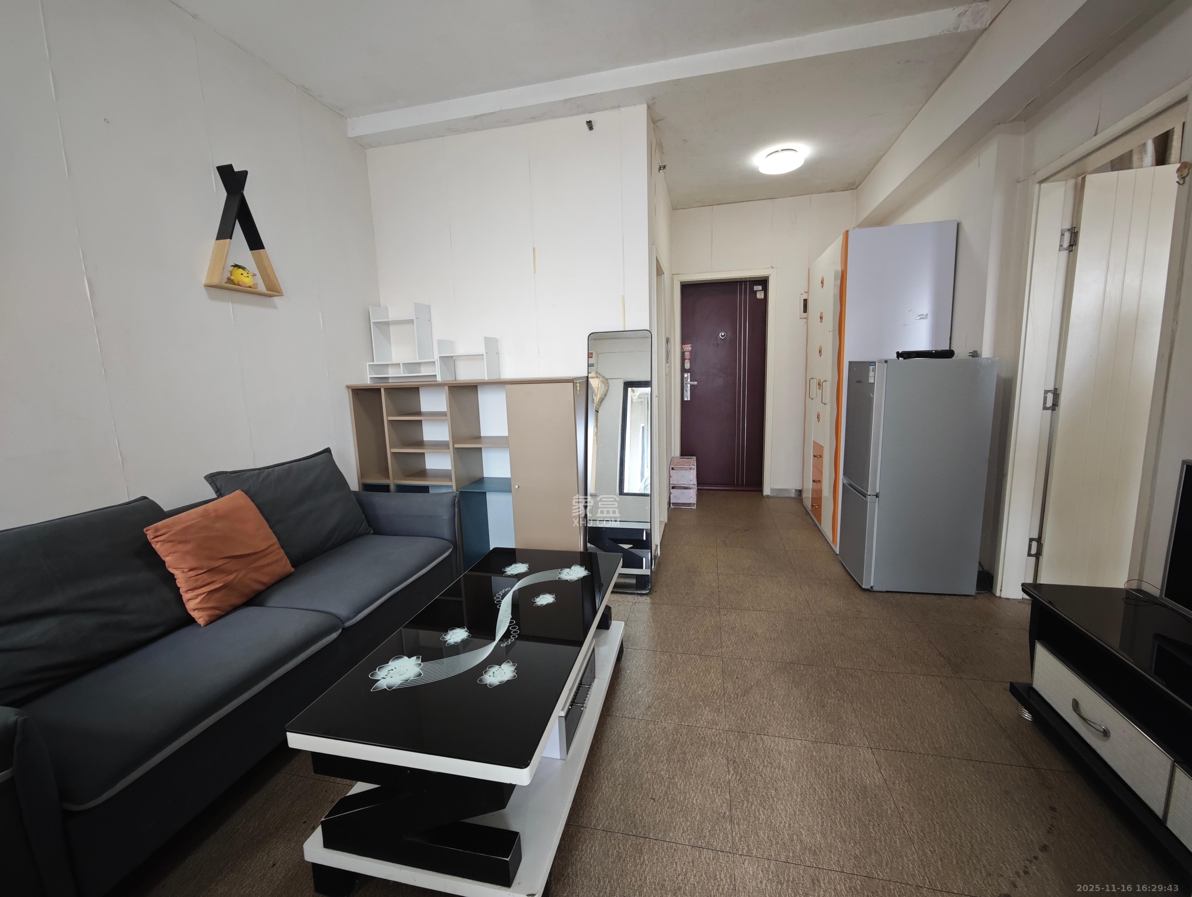 建安像素汇 1室1厅1卫 1400.0元/月 建安像素汇 1室1厅1卫 1400.0元/月室内图