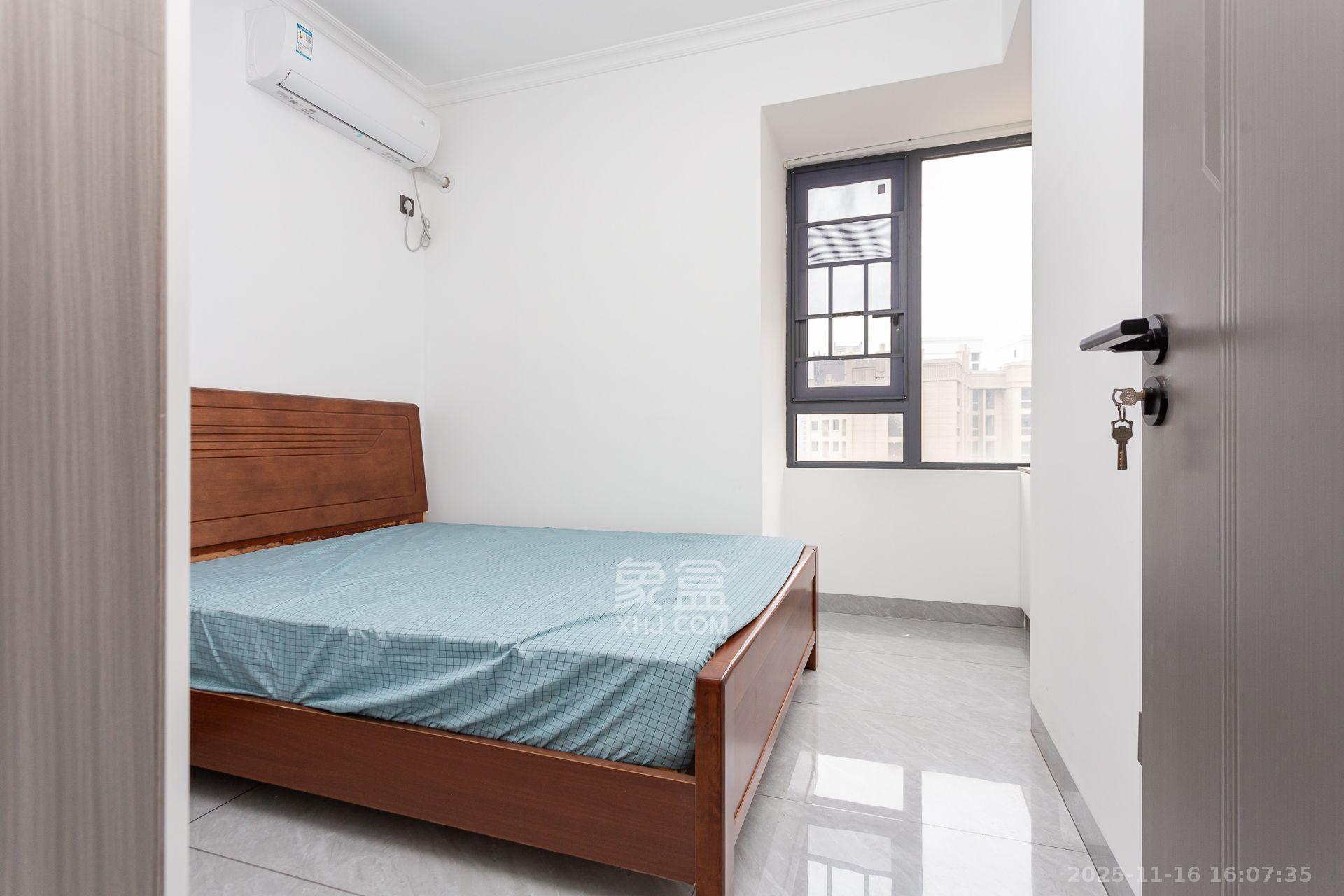 明发阅江悦府  3室2厅2卫    2400.0元/月室内图