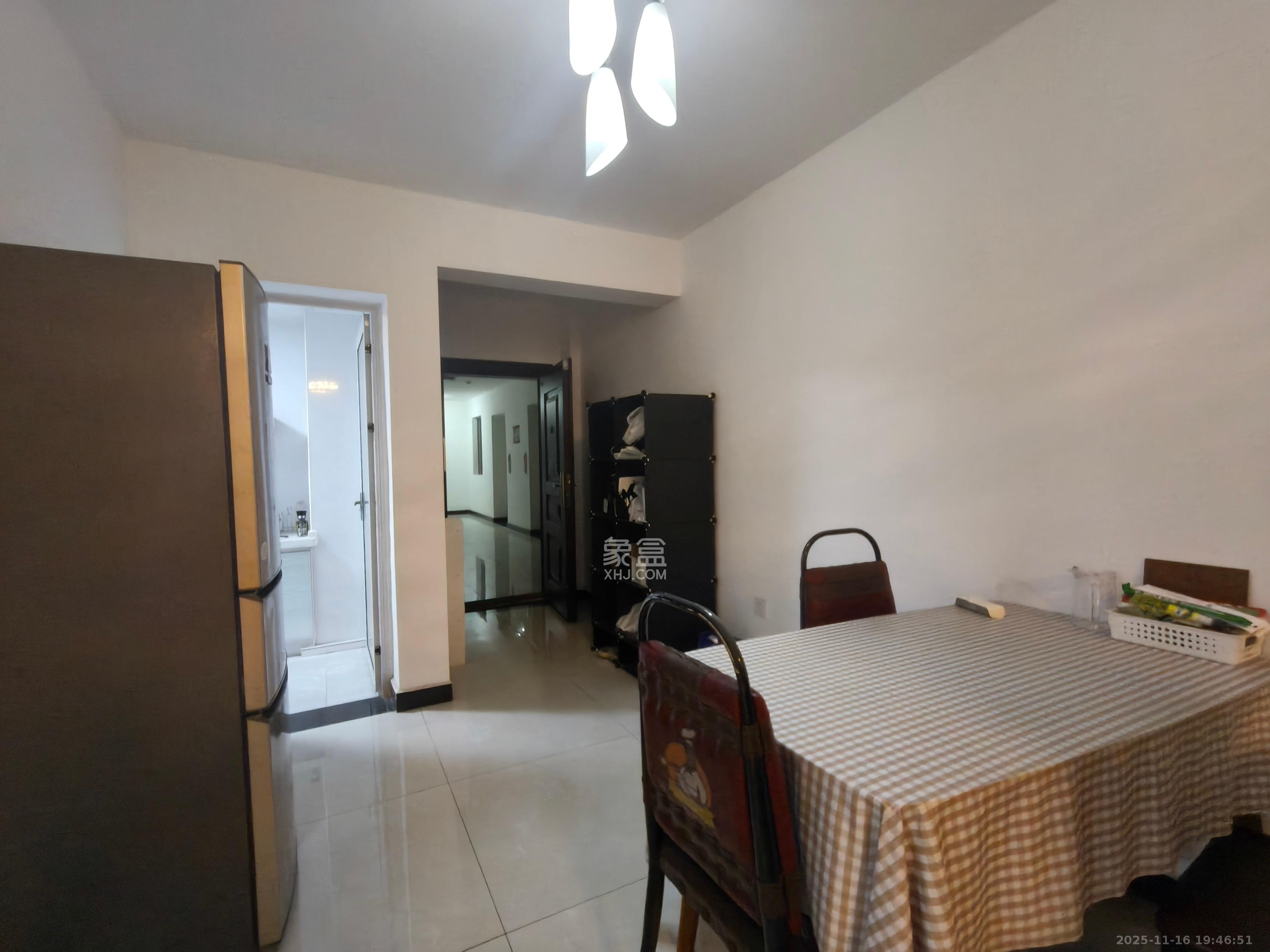 中欣楚天熙苑 2室1厅1卫 2400.0元/月 中欣楚天熙苑 2室1厅1卫 2400.0元/月室内图