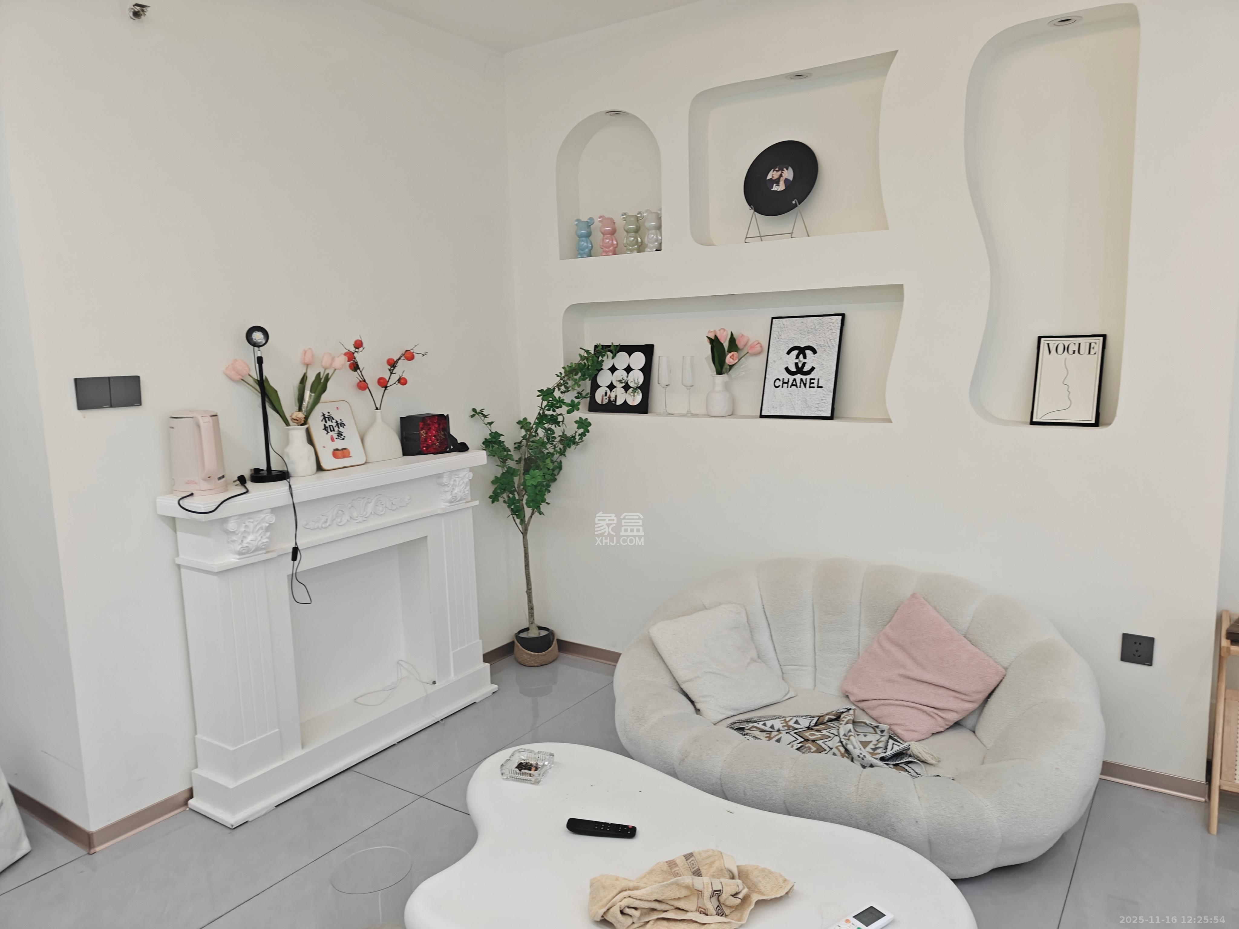 BOBO国际 1室1厅1卫 2300.0元/月 BOBO国际 1室1厅1卫 2300.0元/月室内图