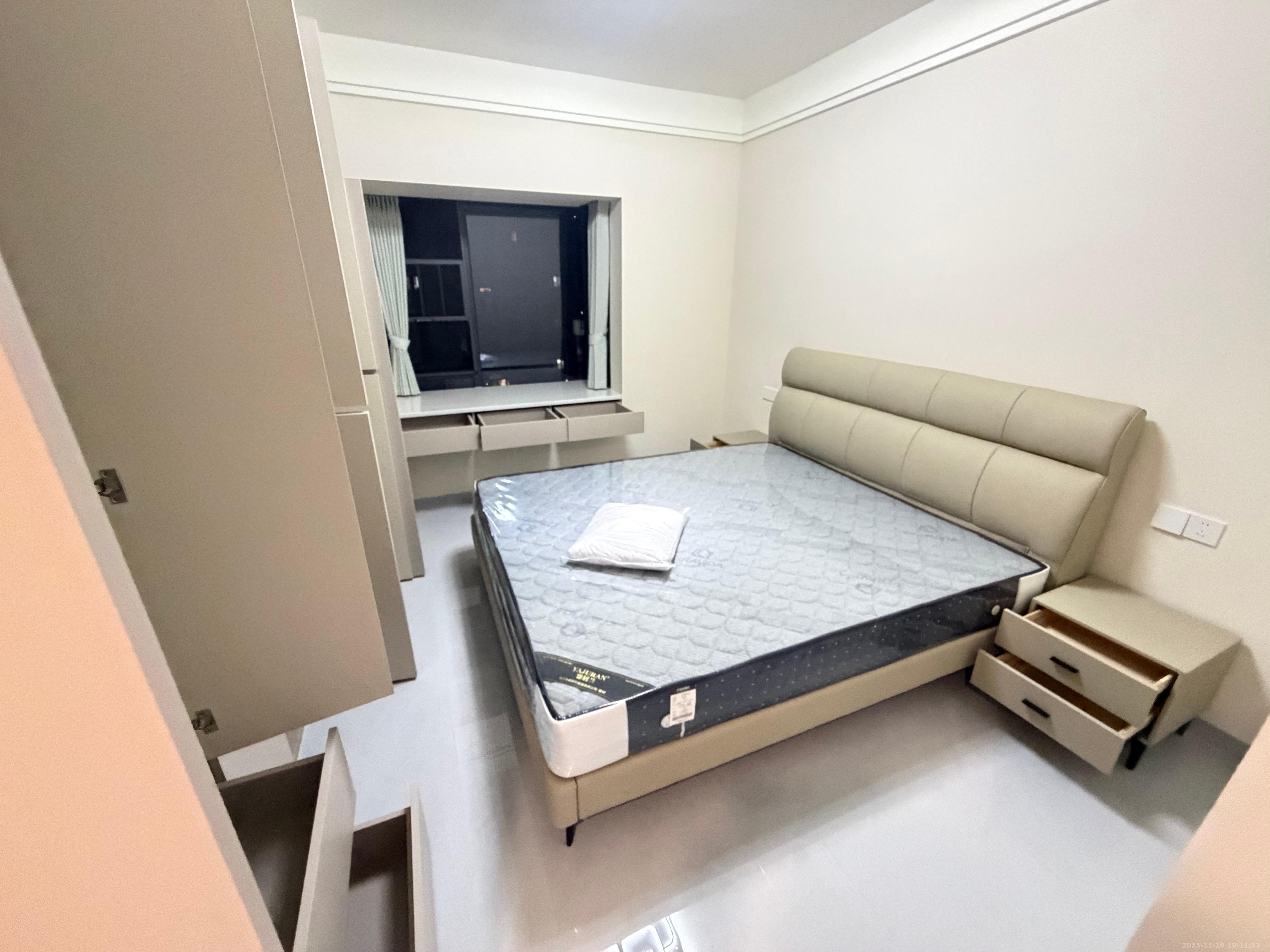 惟智园安置小区 4室2厅2卫 2800.0元/月 惟智园安置小区 4室2厅2卫 2800.0元/月室内图