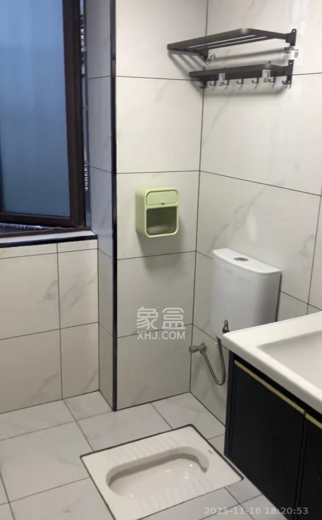 和润园三期  2室1厅1卫    2300.0元/月室内图