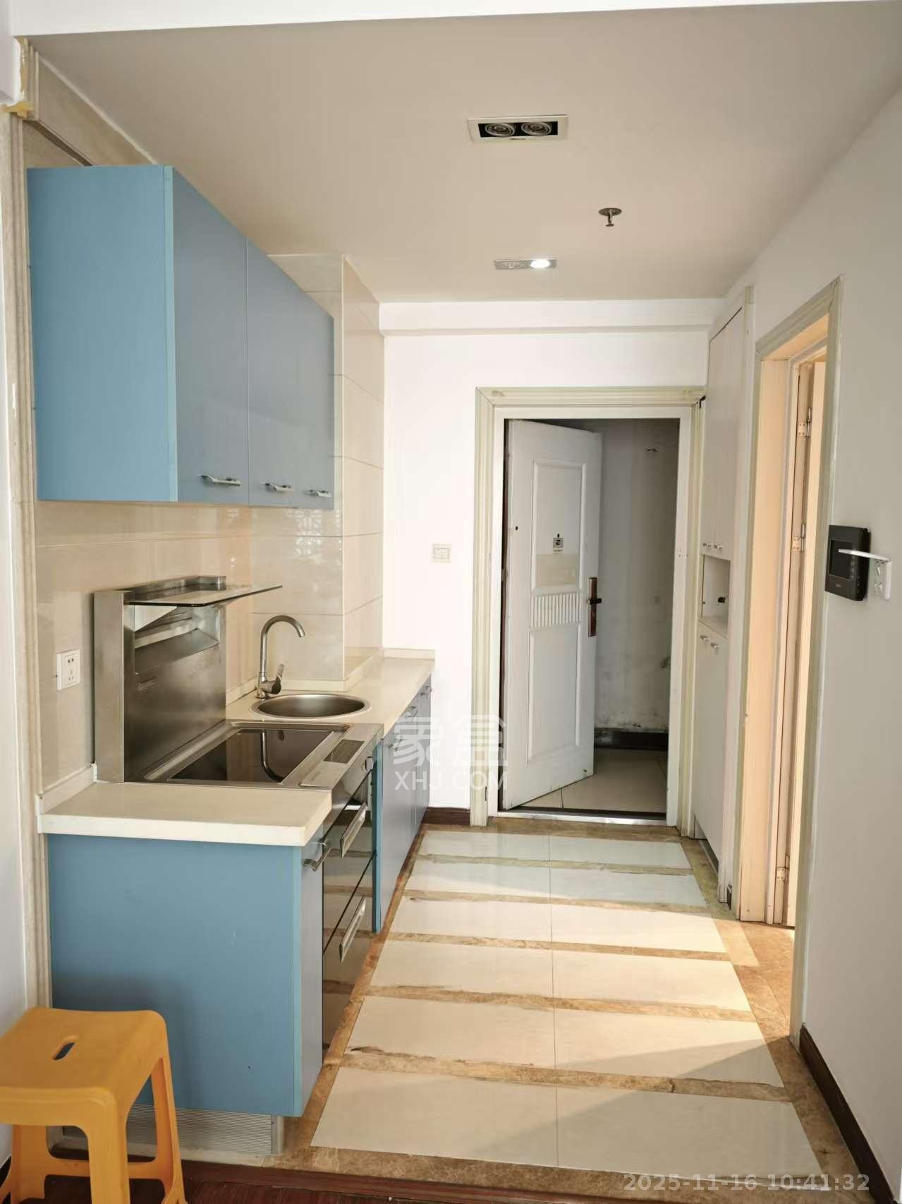 西子一间  1室1厅1卫    1600.0元/月室内图