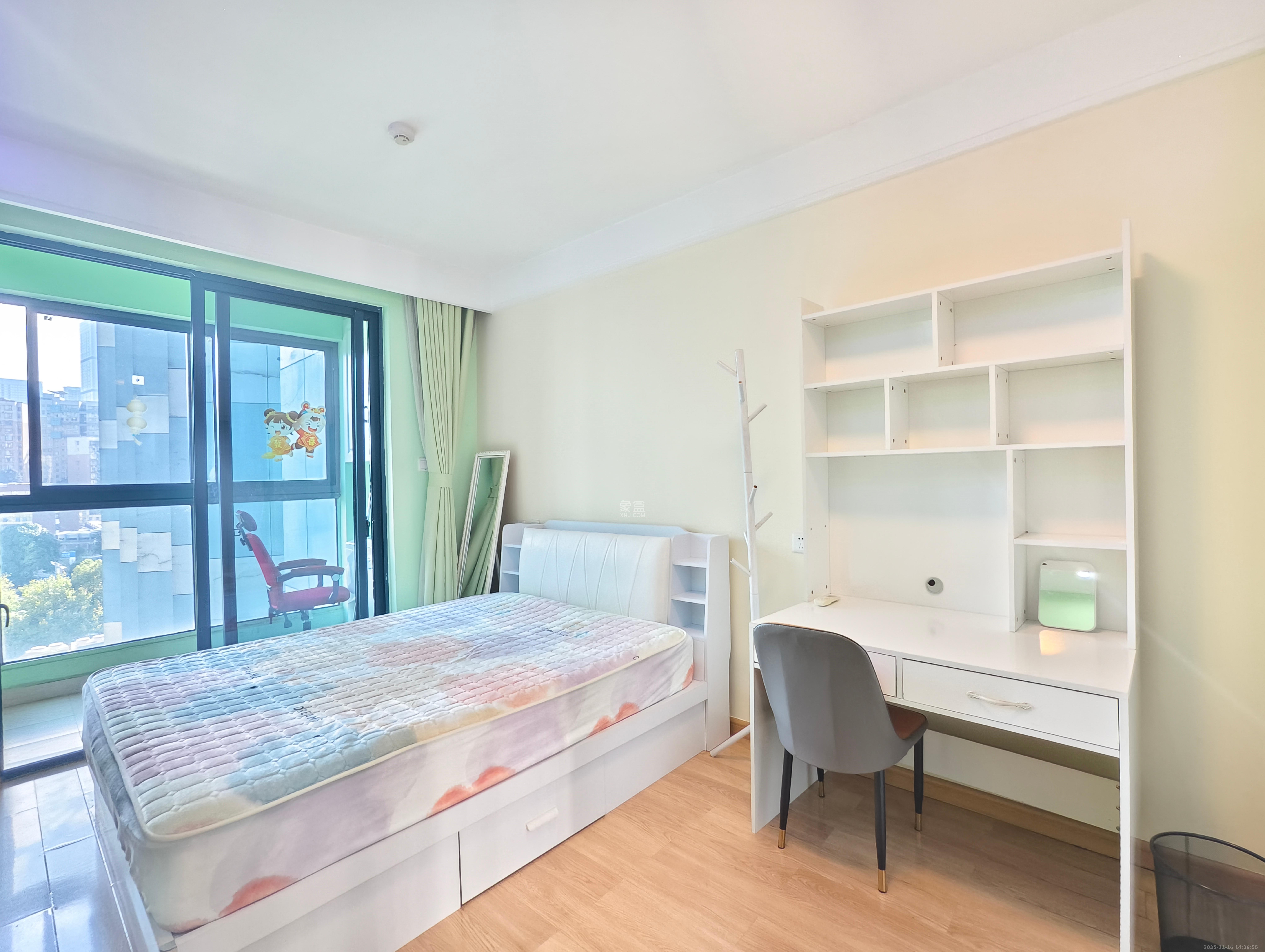 绿地中央广场 1室1厅1卫 1600.0元/月 绿地中央广场 1室1厅1卫 1600.0元/月室内图