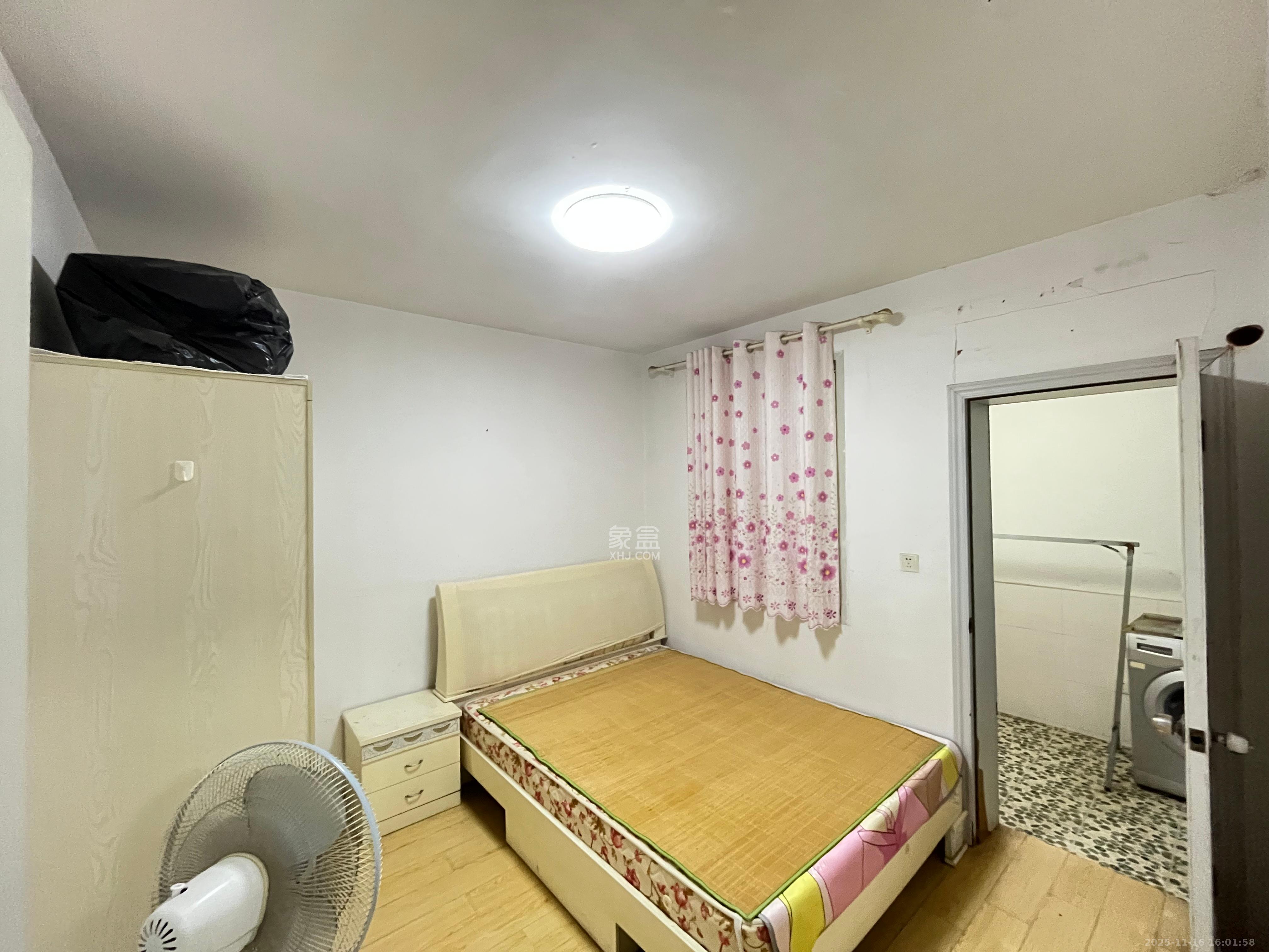 涂家冲社区（涂新小区、农商银行宿舍）  2室1厅1卫    1600.0元/月室内图