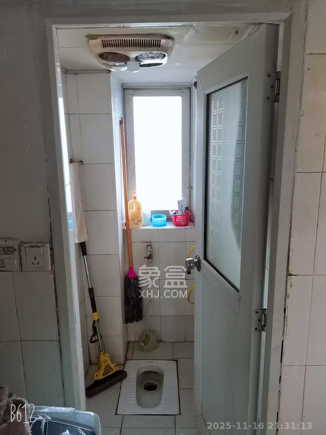 国庆新村 2室2厅1卫 1300.0元/月 国庆新村 2室2厅1卫 1300.0元/月室内图