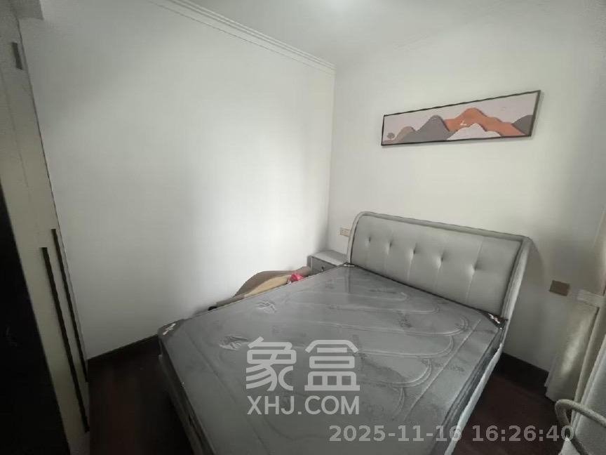 绿地长沙城际空间站（绿地新里佳苑）  3室2厅2卫    3300.0元/月室内图