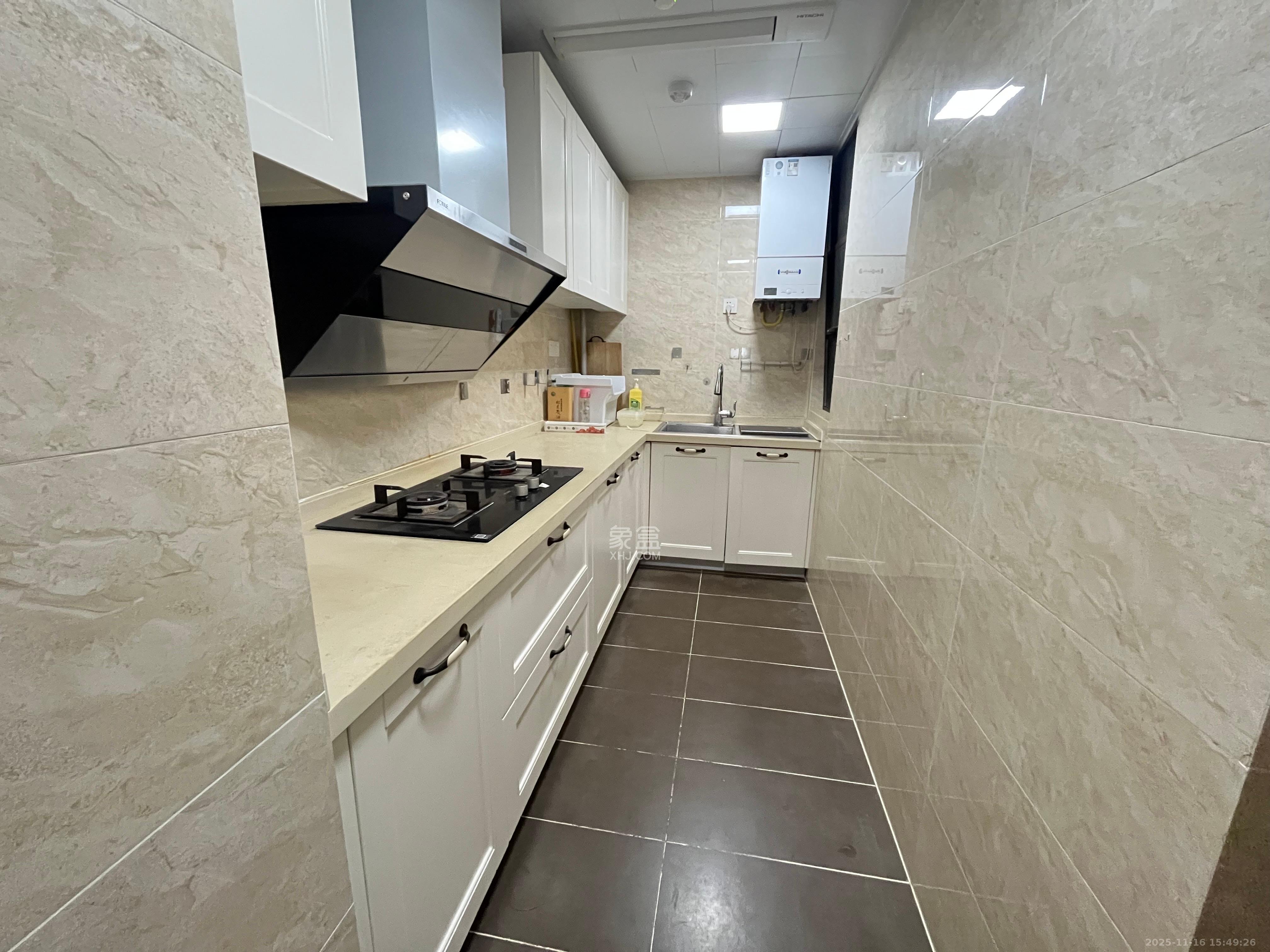 万科里金域国际  3室2厅2卫    3800.0元/月室内图