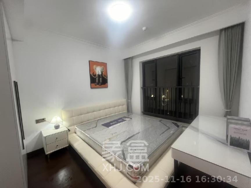 绿地长沙城际空间站（绿地新里佳苑）  3室2厅2卫    3300.0元/月室内图