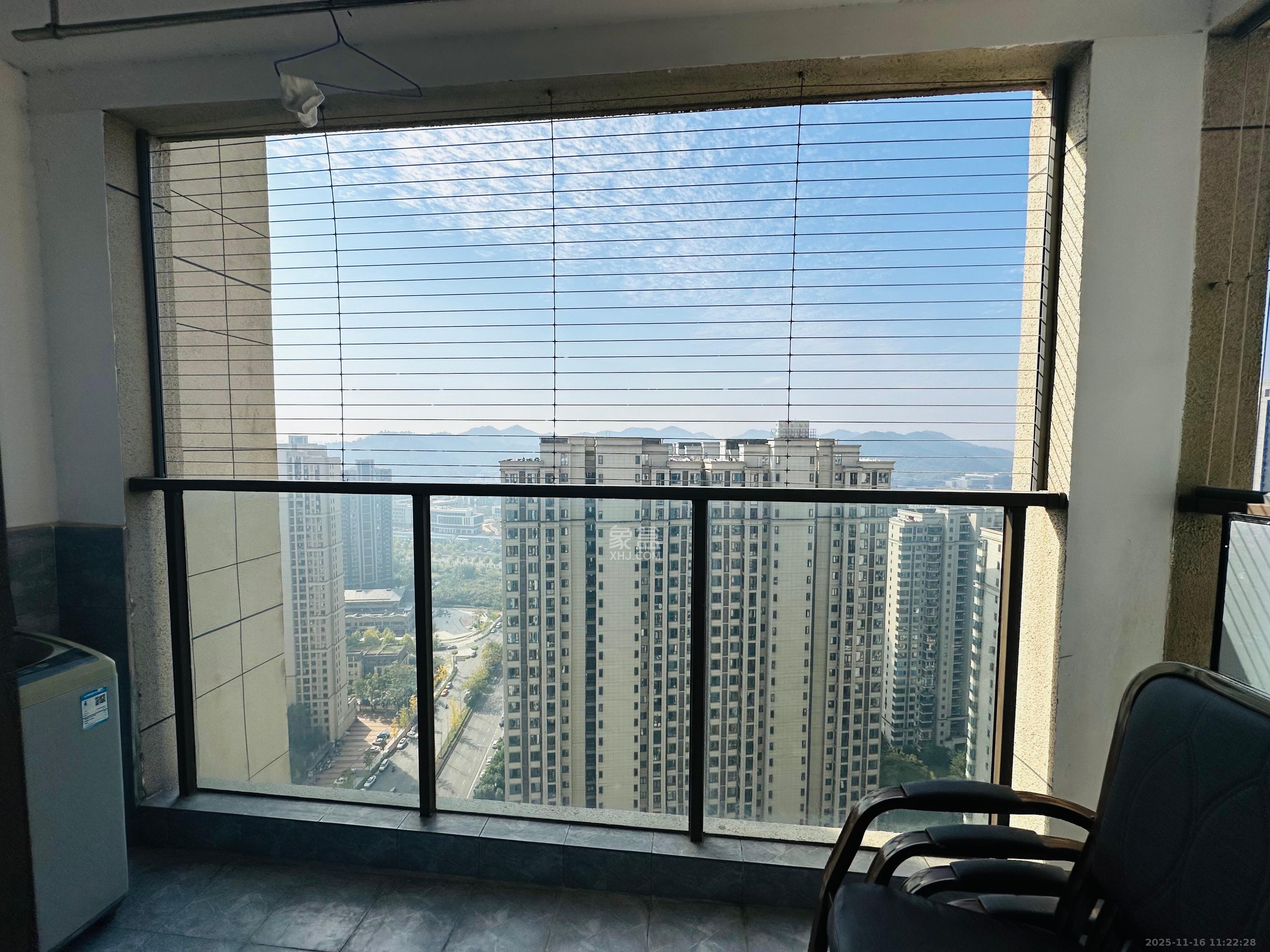 梅溪湖金茂湾  4室1厅2卫    3500.0元/月室内图