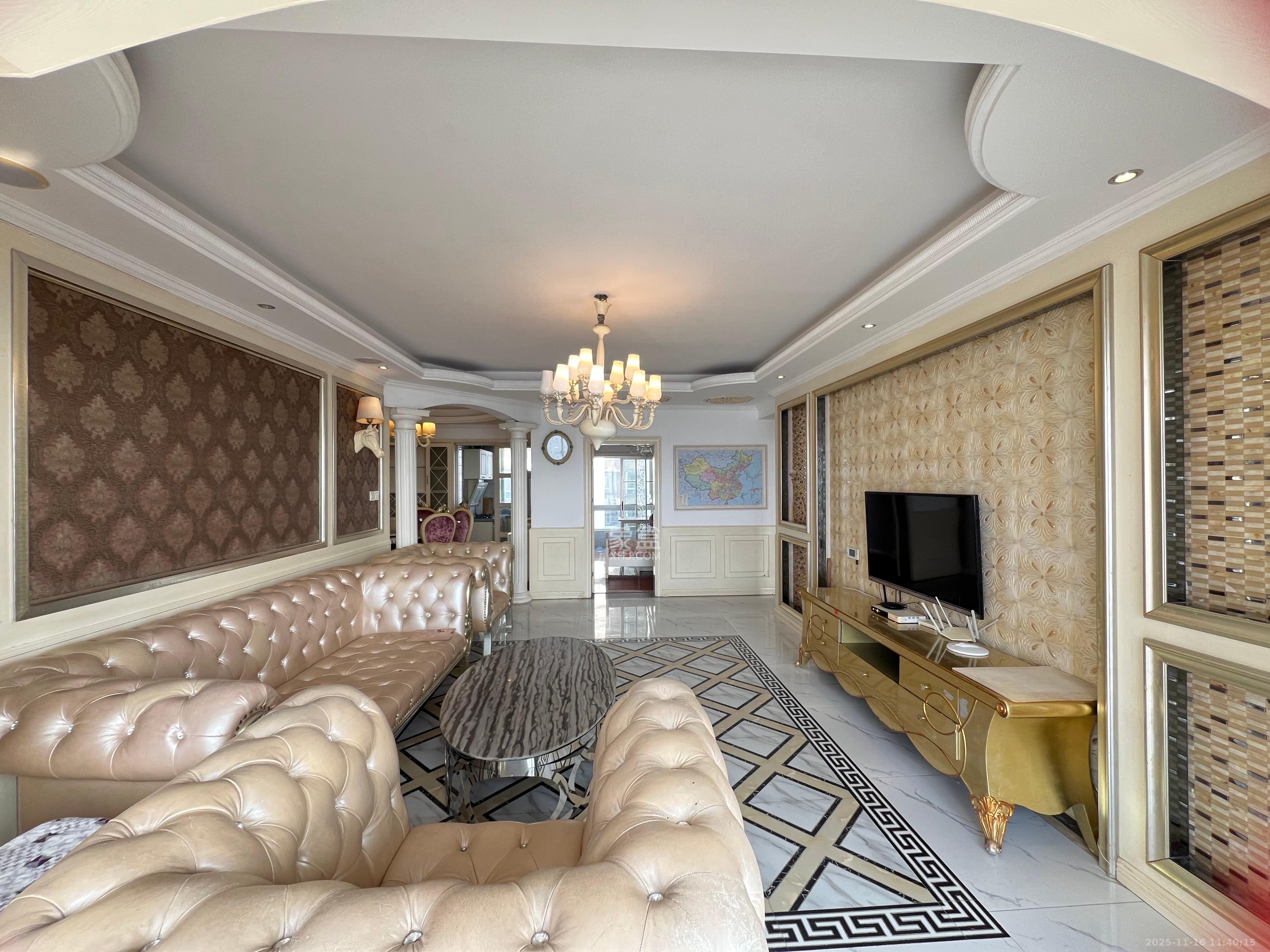 东门壹号家园 3室2厅2卫 2800.0元/月 东门壹号家园 3室2厅2卫 2800.0元/月室内图