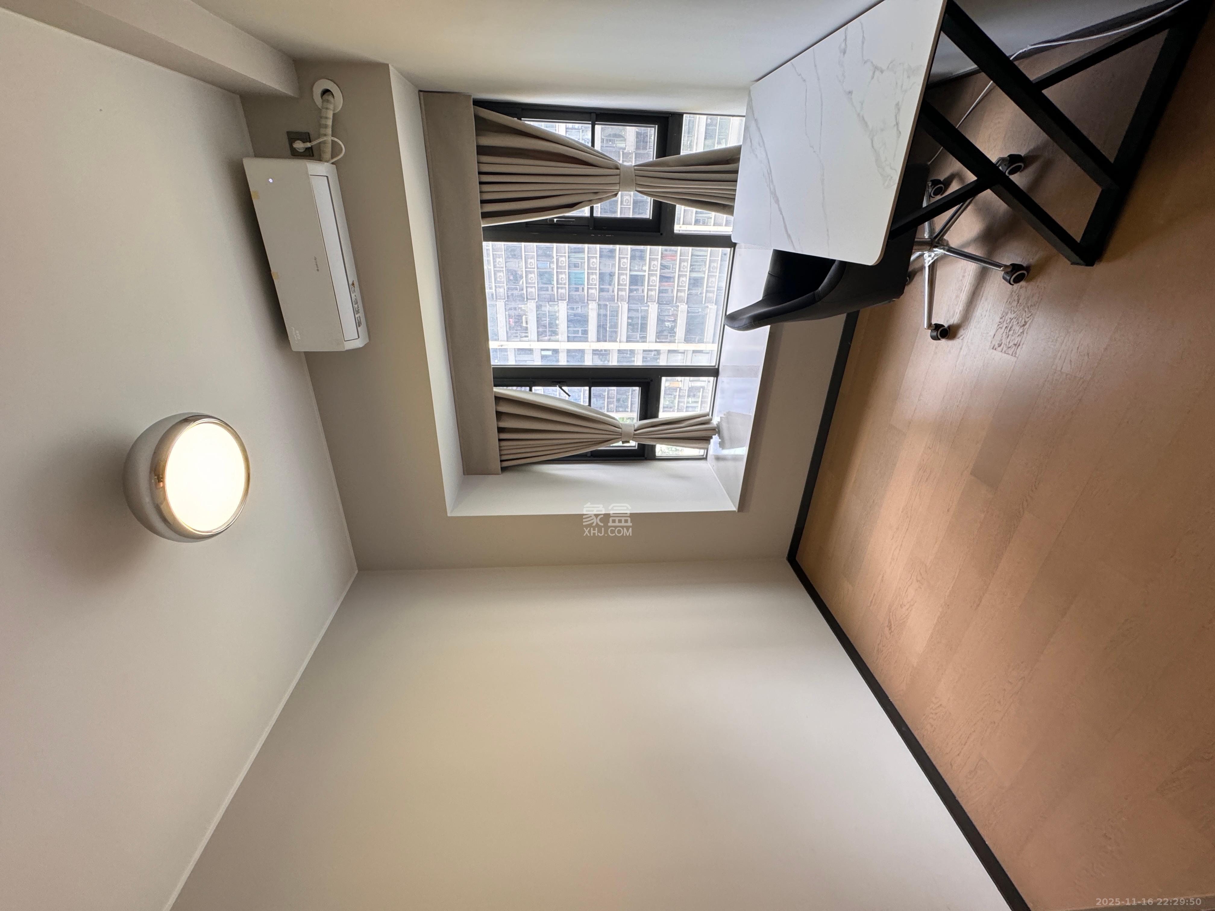 时代梅溪领峰  4室2厅2卫    5000.0元/月室内图