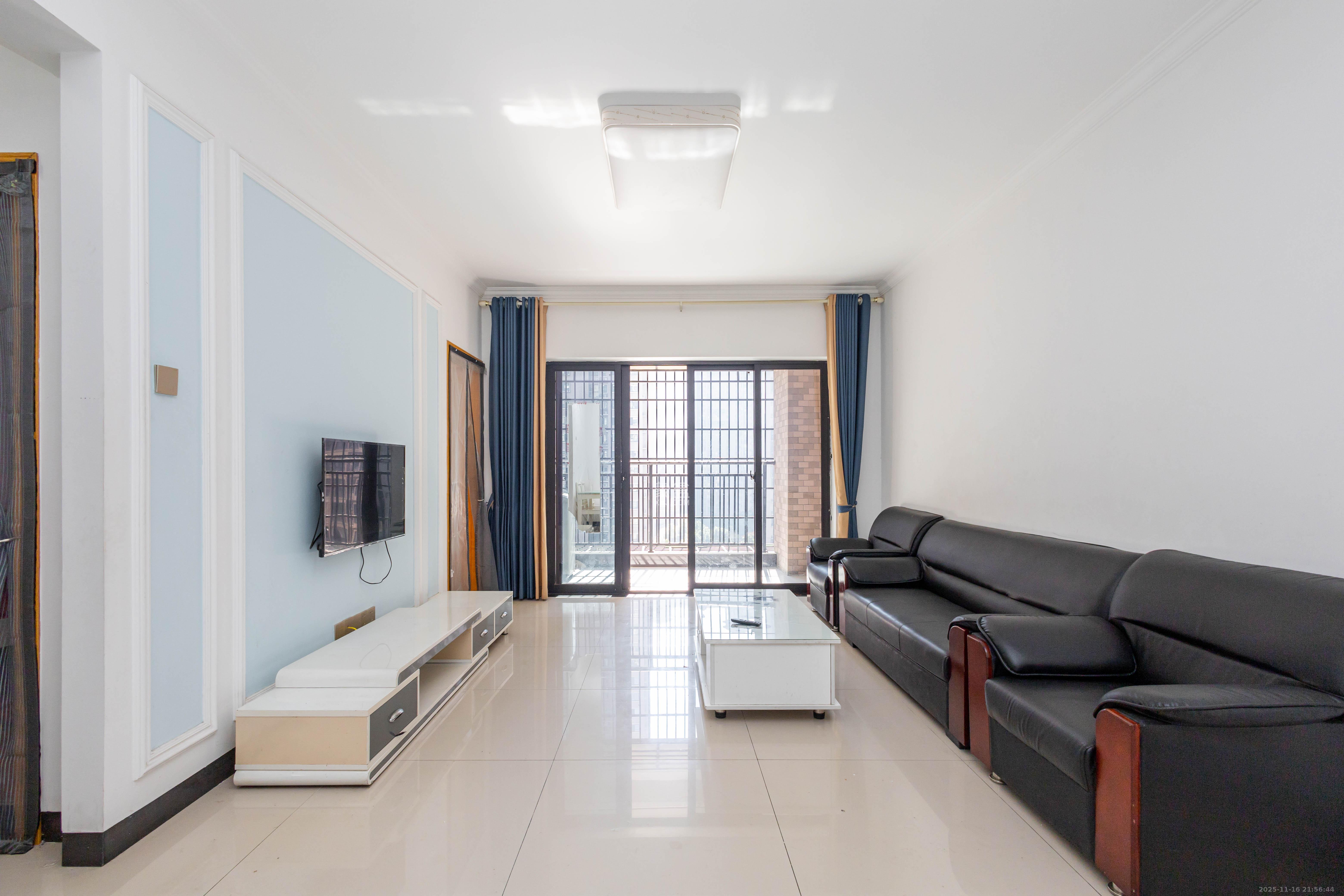 康桥长郡  3室2厅1卫    45.8万