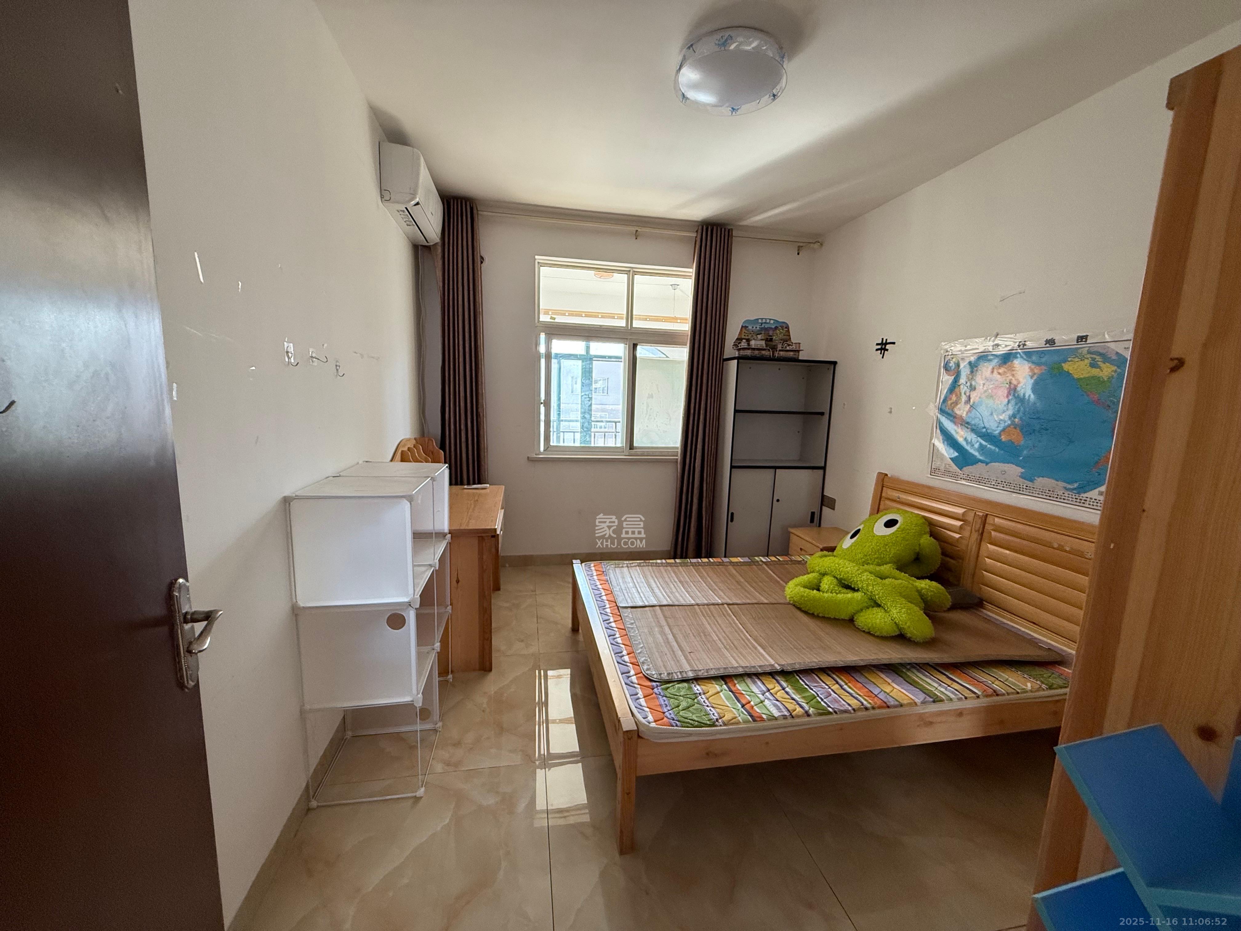 嘉盛华庭（一期、二期、三期）  3室2厅1卫    2300.0元/月室内图