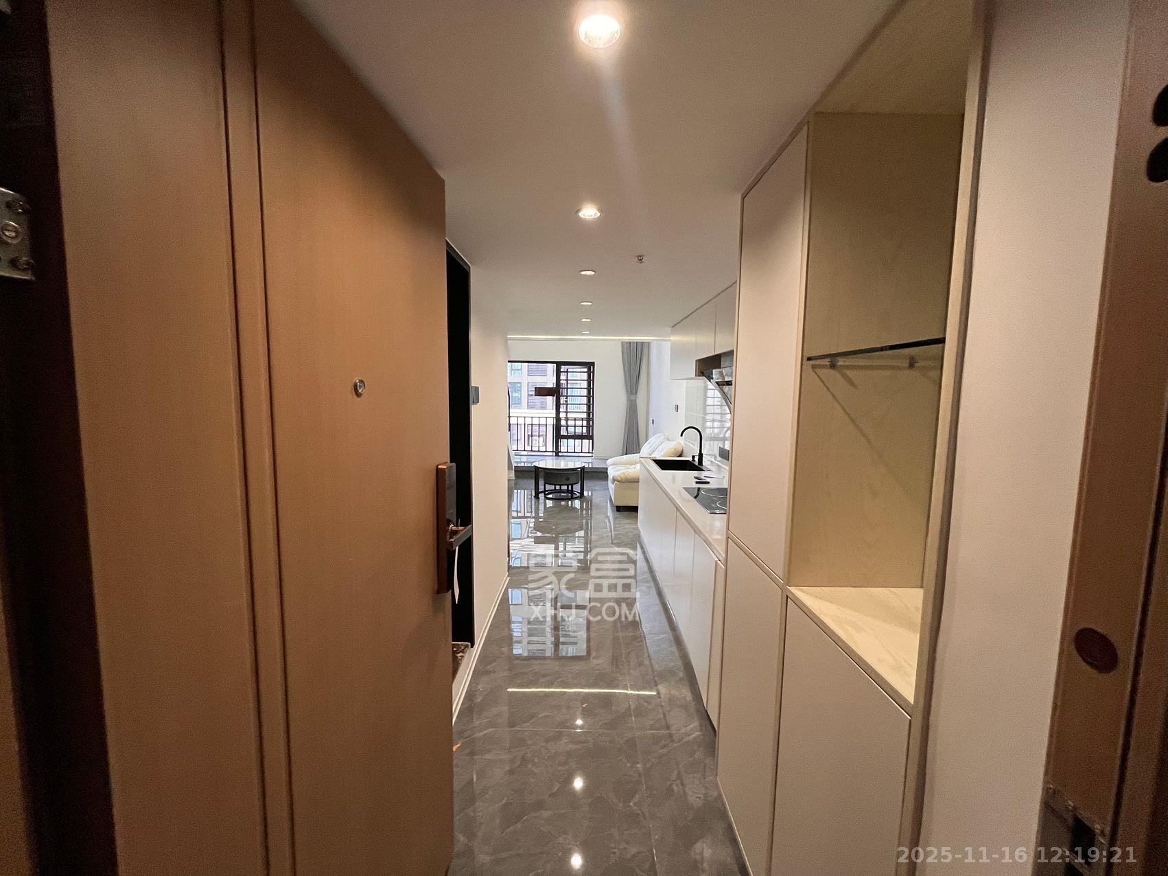 卓越江岸 1室1厅1卫 2500.0元/月 卓越江岸 1室1厅1卫 2500.0元/月室内图