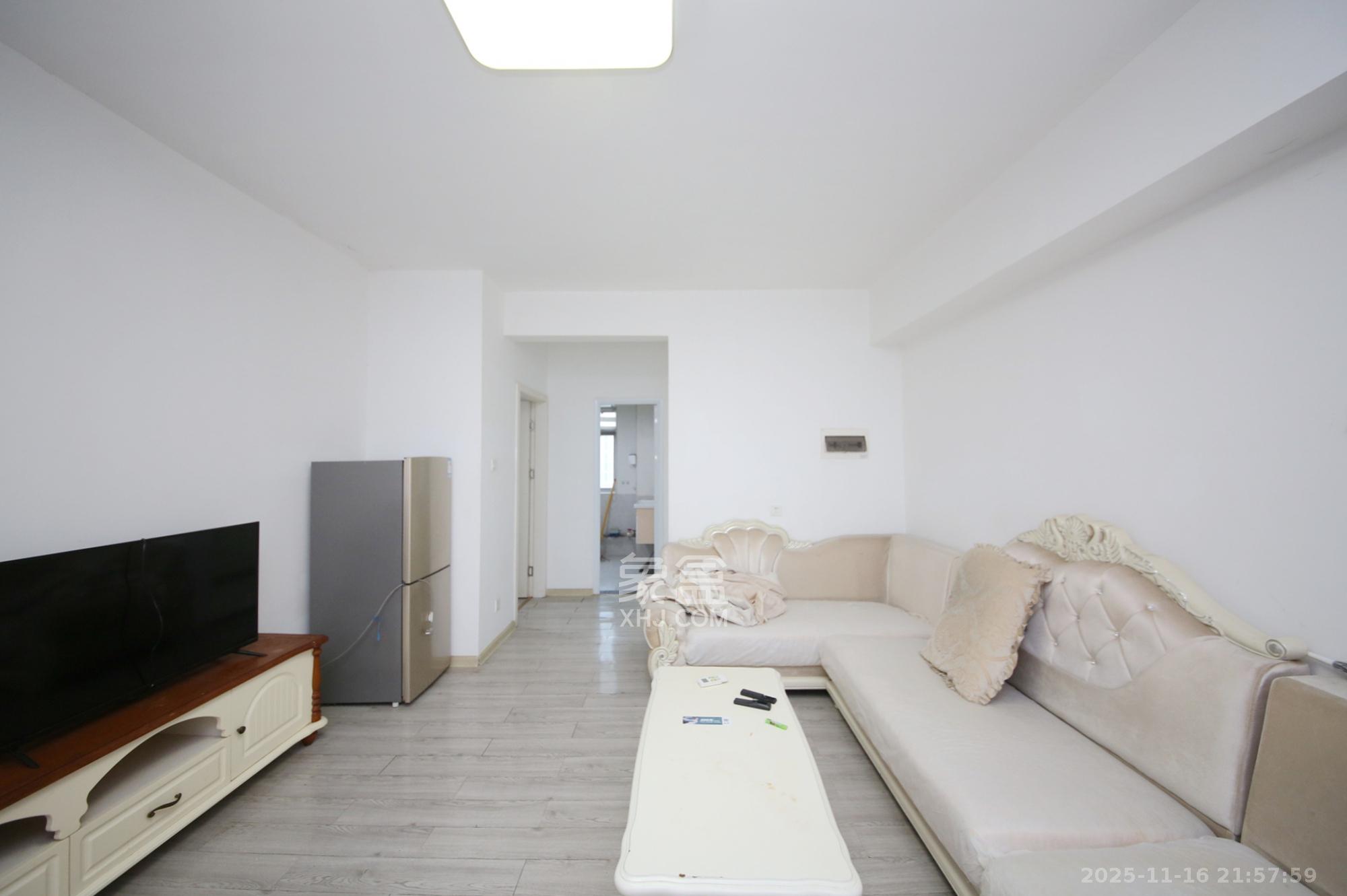 五一中央领御  2室2厅1卫    75.0万