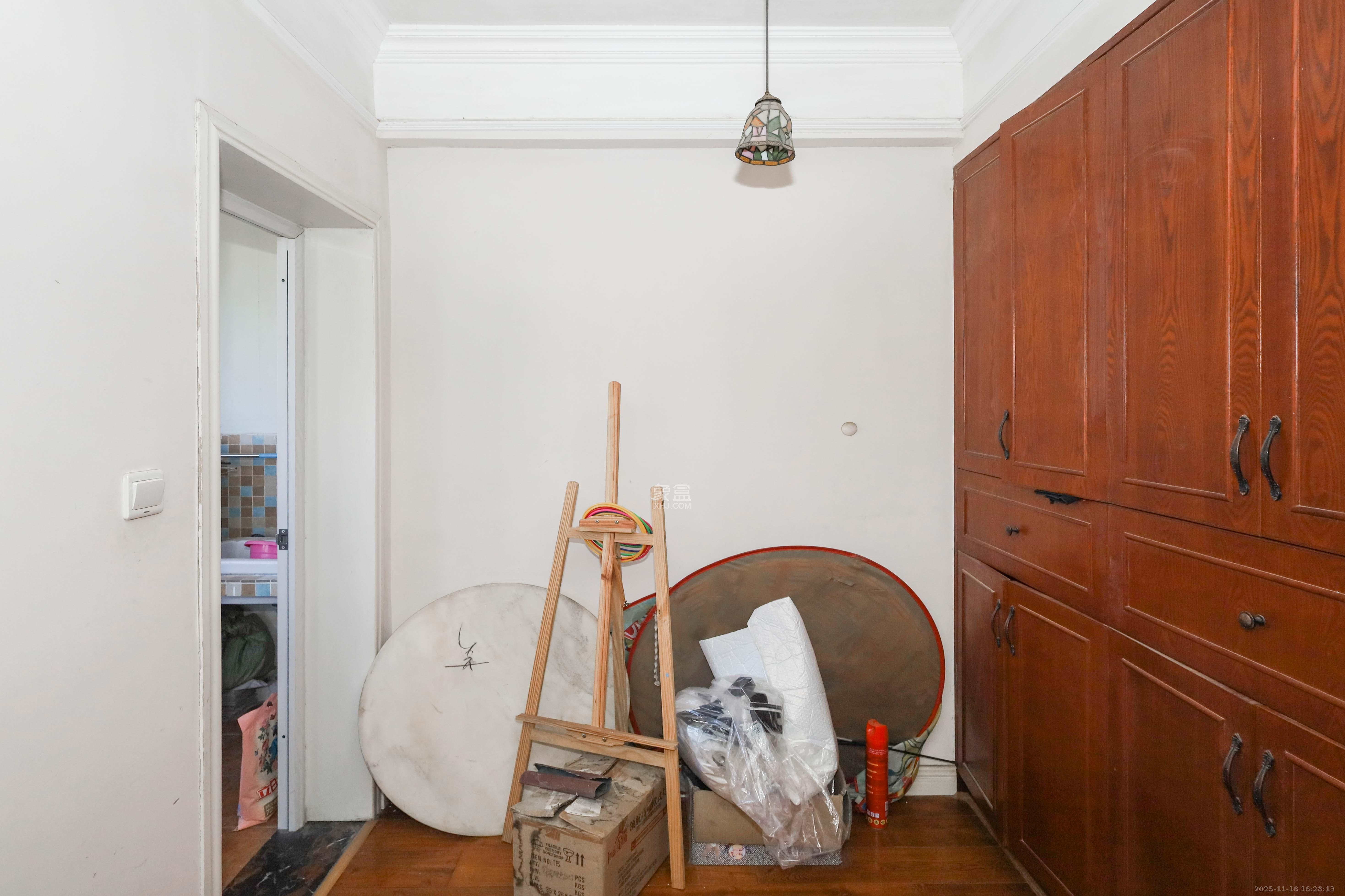 保利麓谷林语C区  4室2厅1卫    120.0万卧室