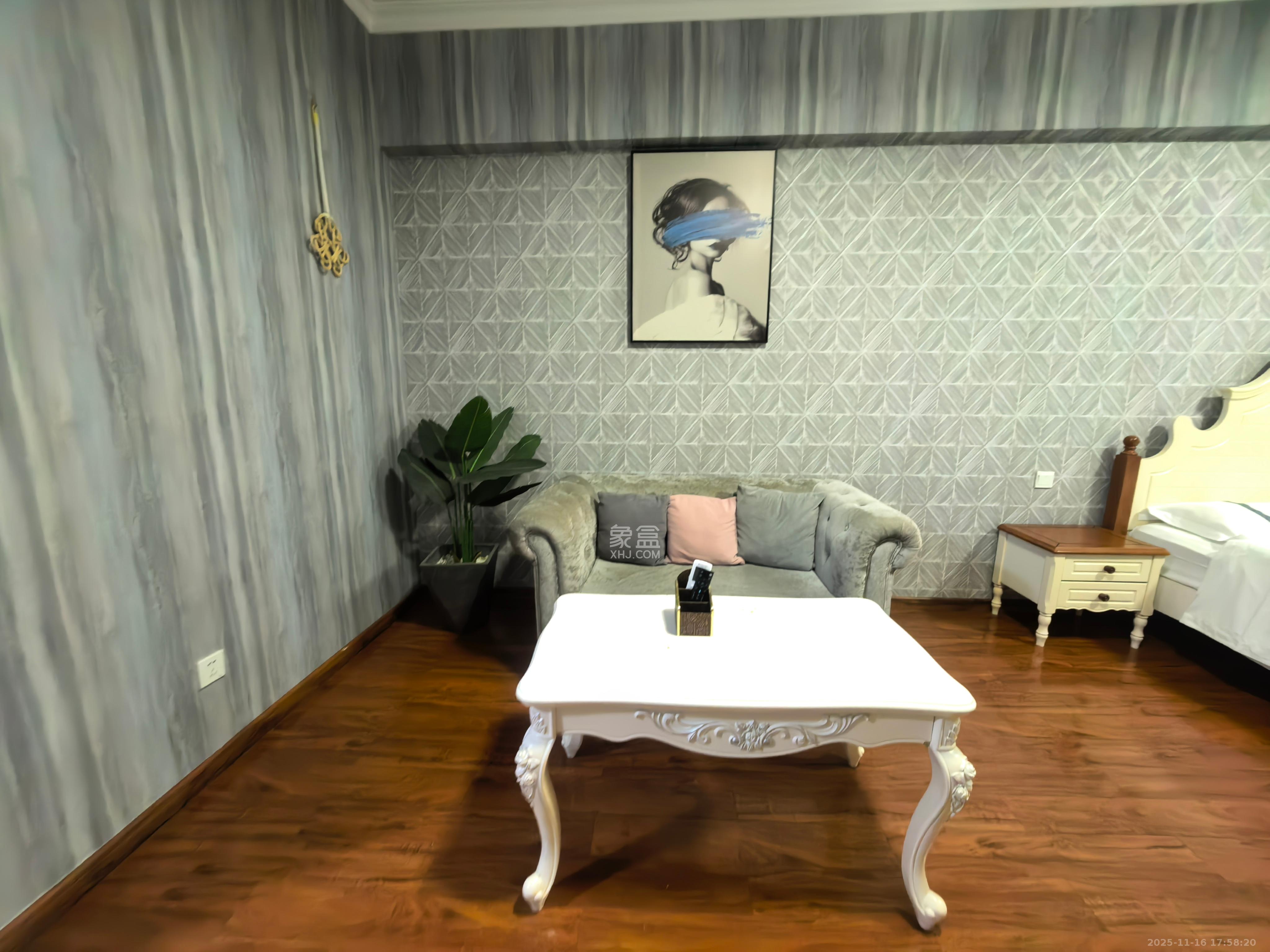 京武浪琴山一、二期 1室1厅1卫 1900.0元/月 京武浪琴山一、二期 1室1厅1卫 1900.0元/月室内图