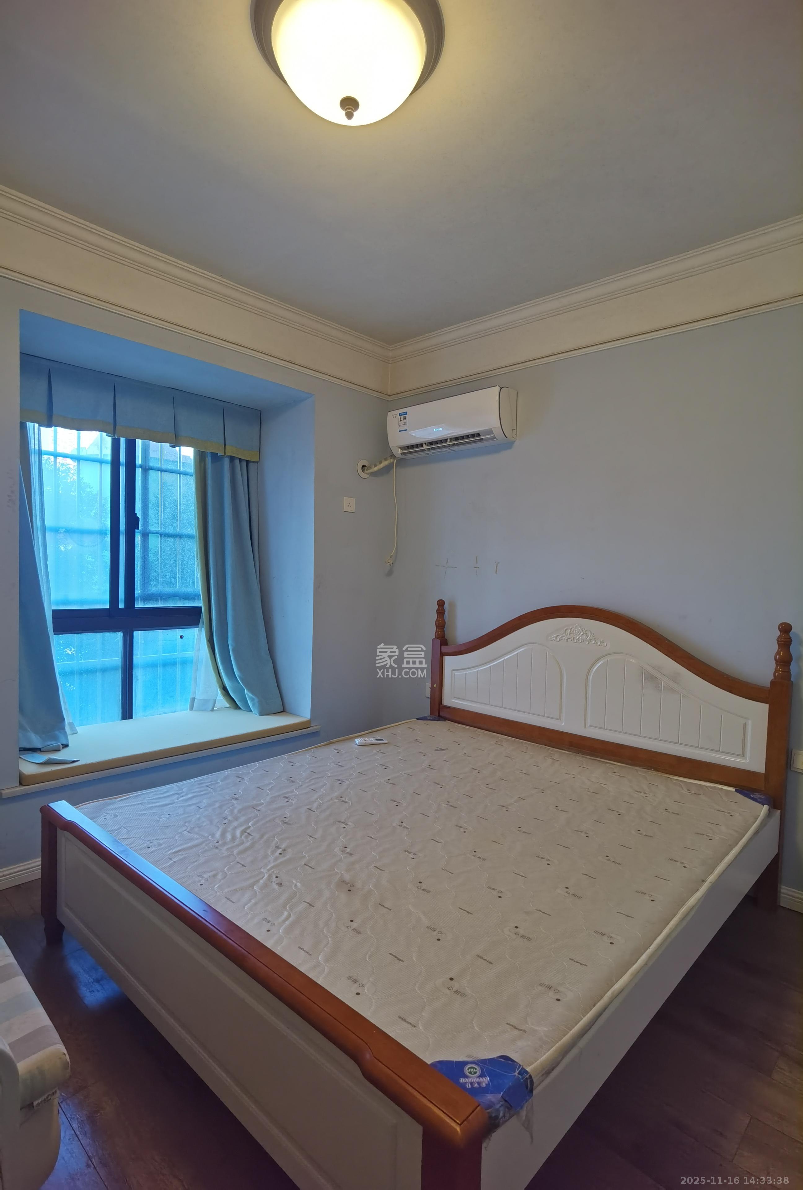 好望谷  4室2厅2卫    2400.0元/月室内图