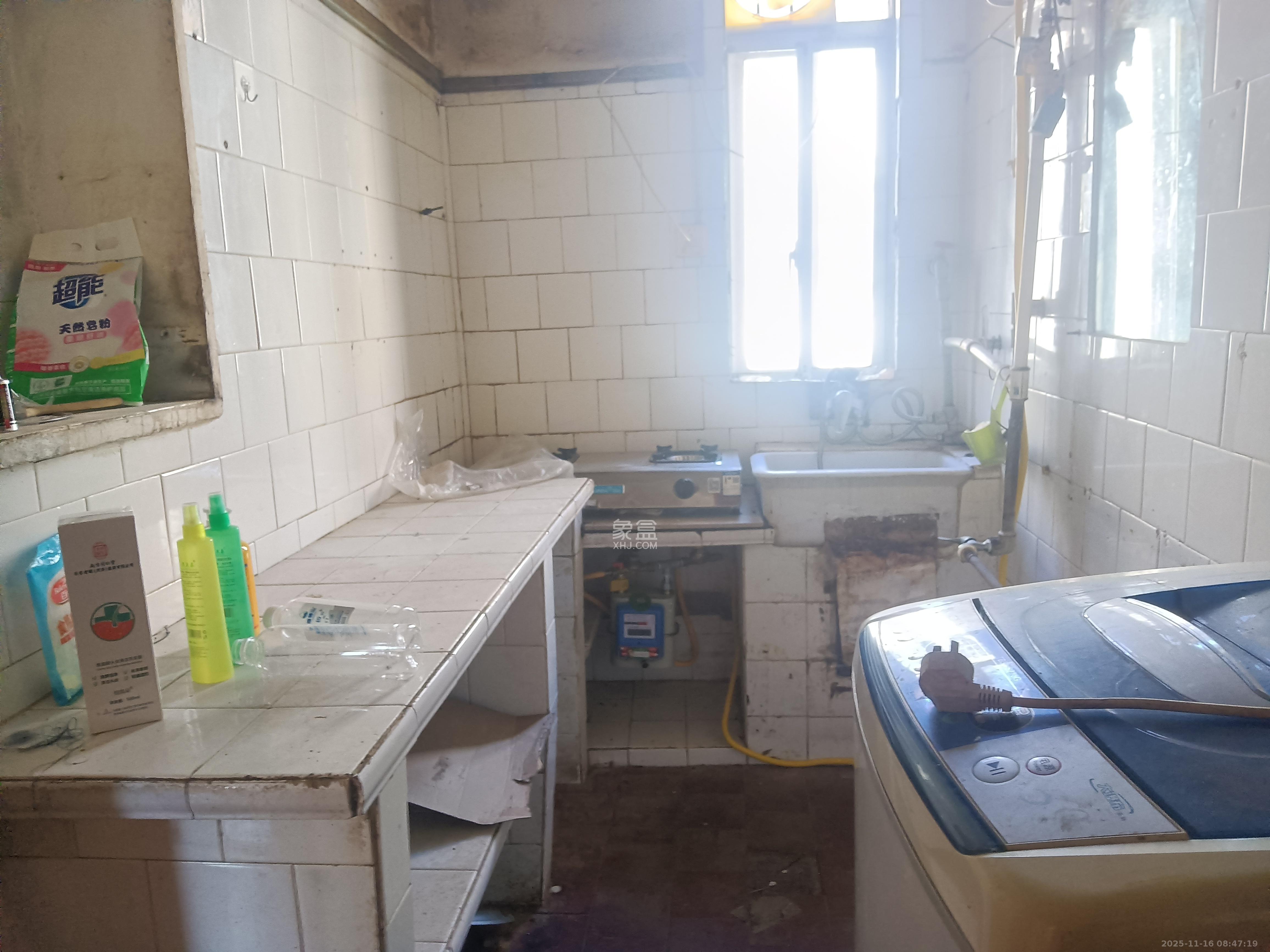 乔庄社区  1室1厅1卫    900.0元/月室内图