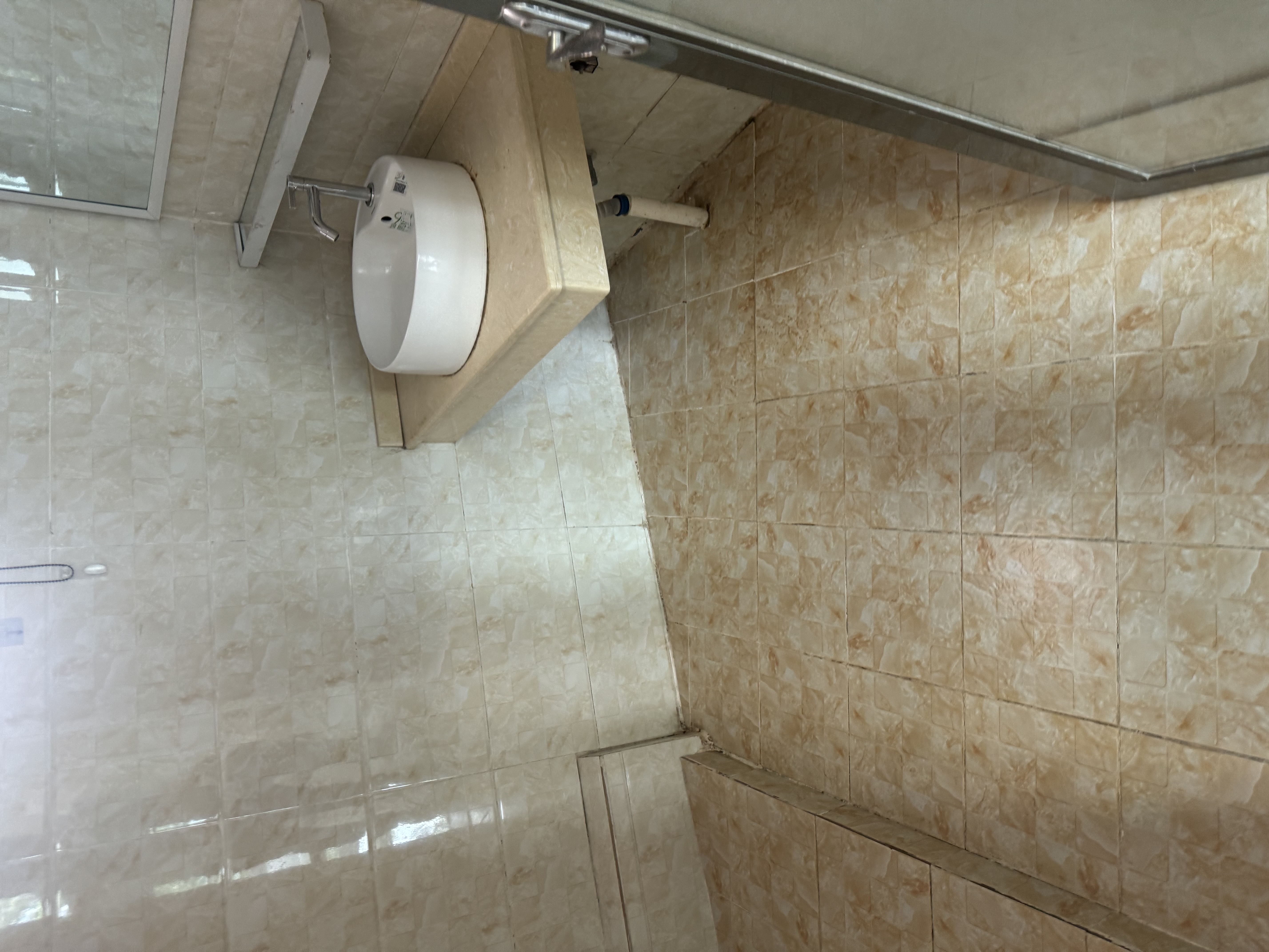 宝安江南城  3室2厅2卫    14000.0元/月室内图