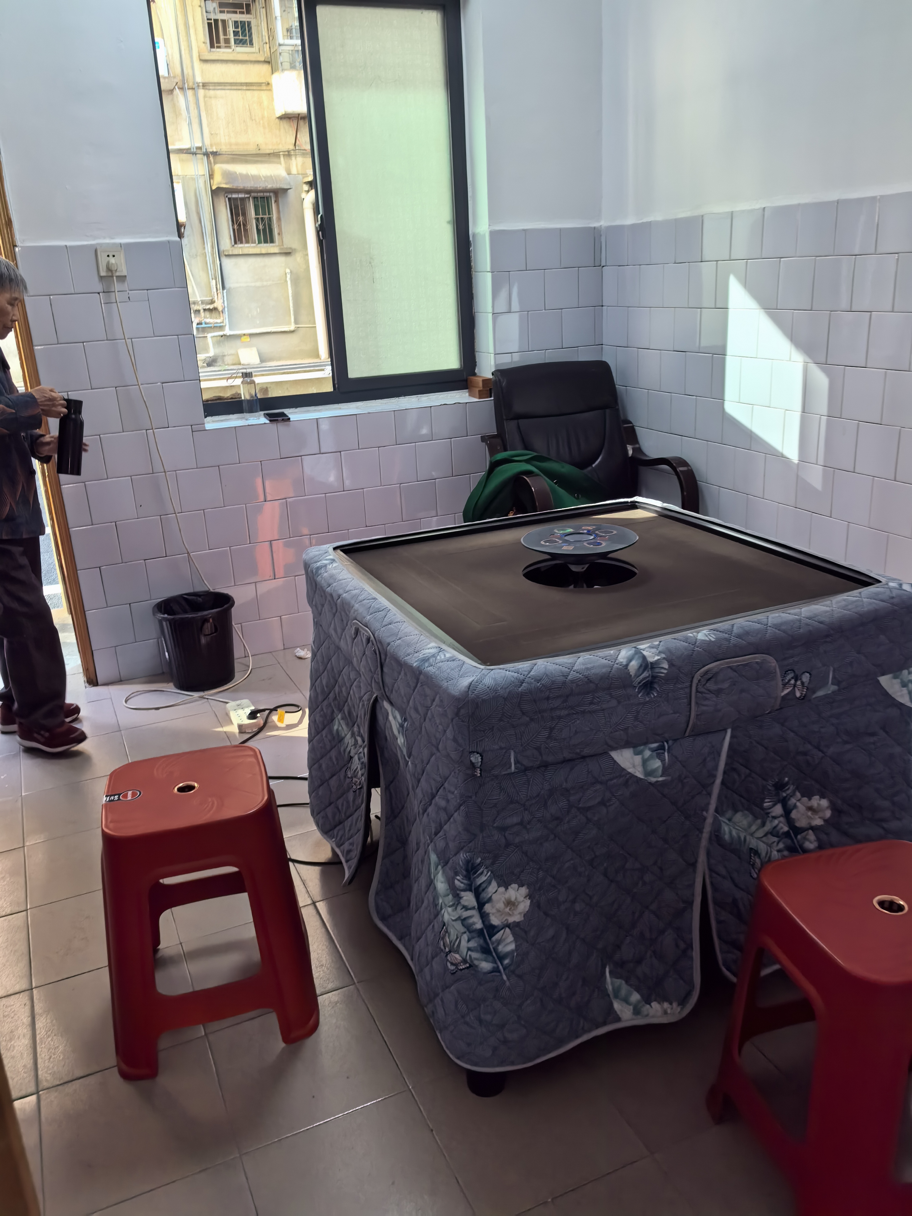 乐坪东街定额管理站（勘察设计院家属楼）  2室1厅1卫    800.0元/月户型图