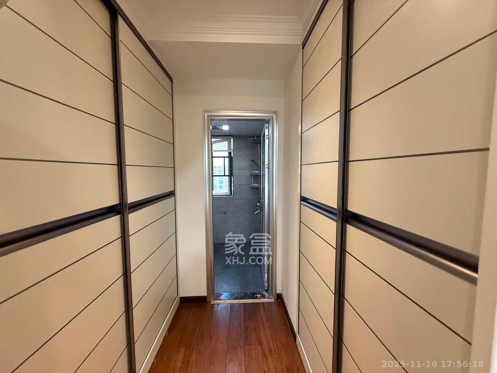 中建芙蓉嘉苑  1室2厅1卫    3000.0元/月室内图