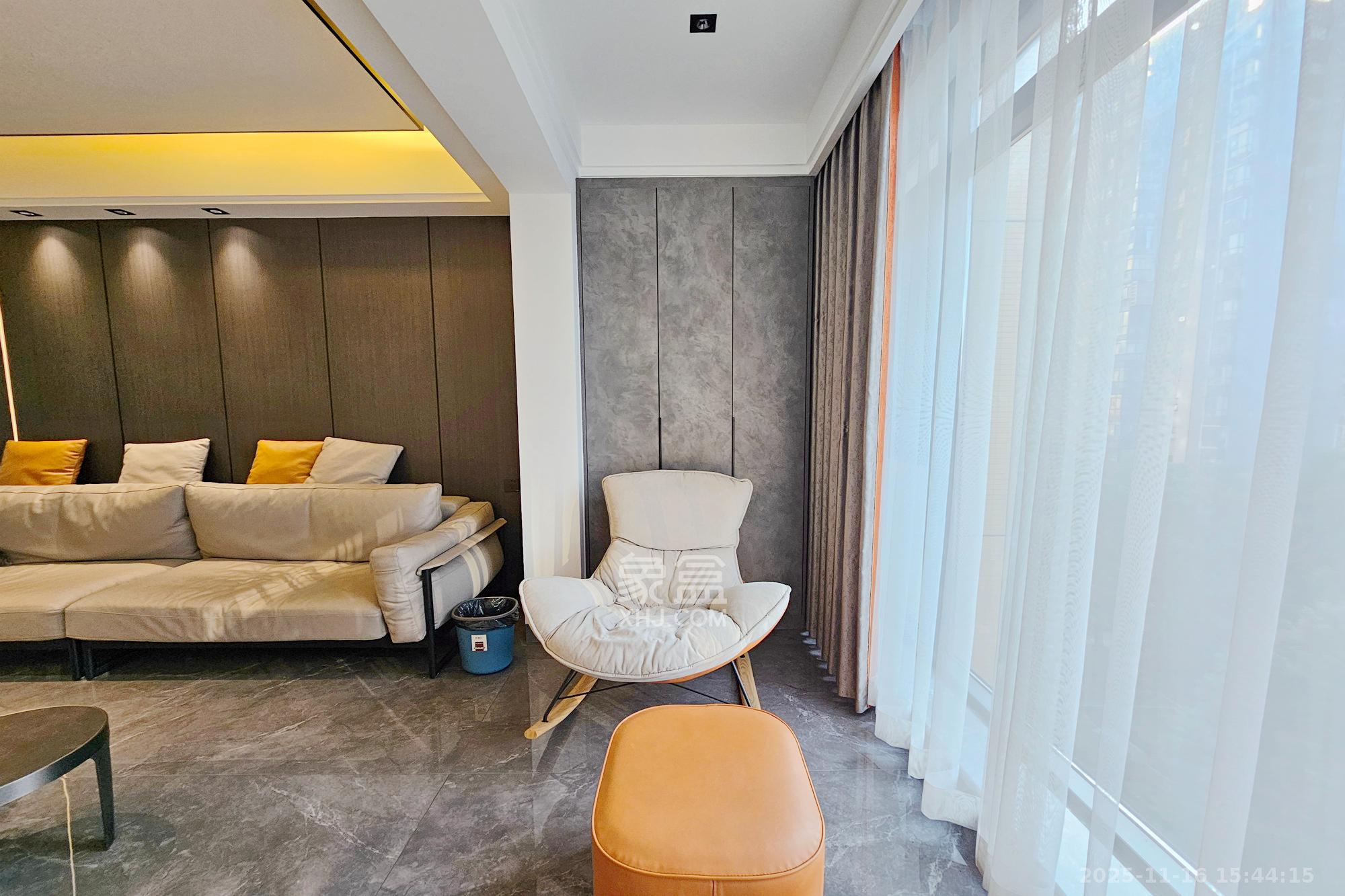 明大佳园 3室2厅2卫 4000.0元/月 明大佳园 3室2厅2卫 4000.0元/月室内图