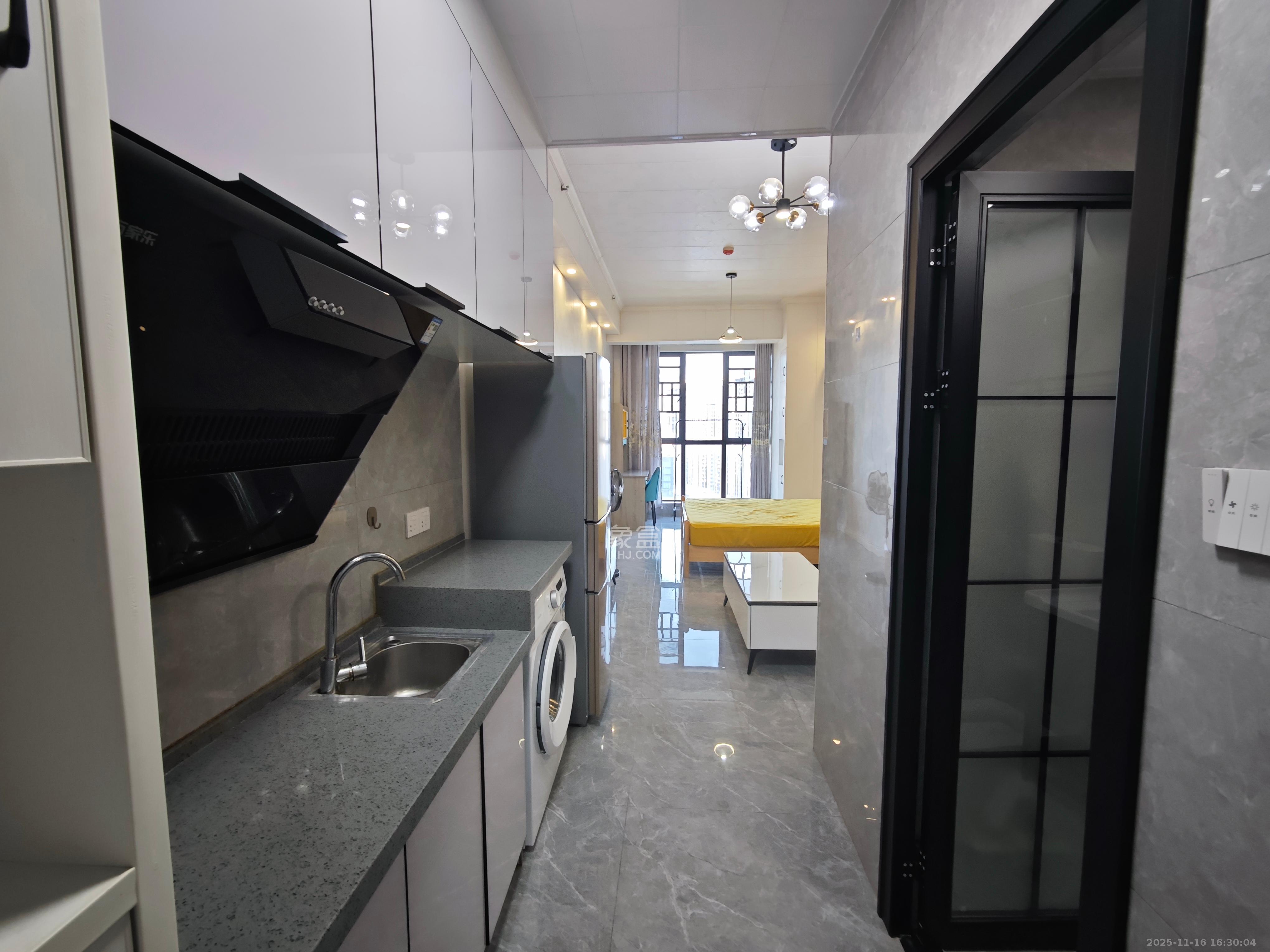 润和滨江府  1室1厅1卫    1500.0元/月室内图