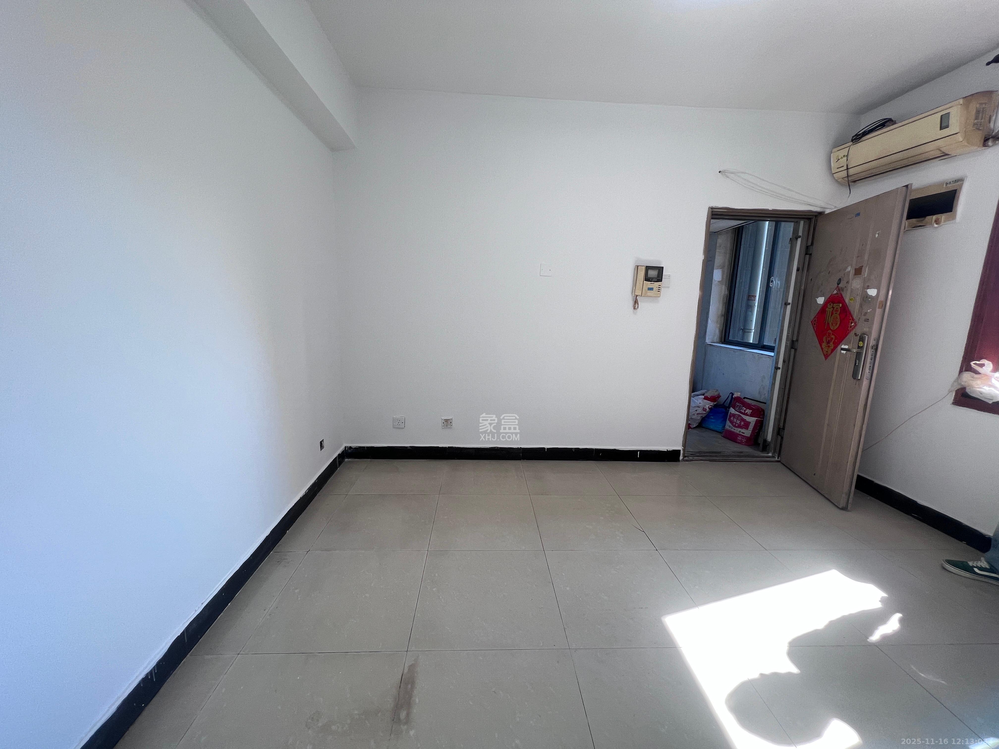 东方银座（东方摩卡）  1室1厅1卫    1500.0元/月室内图